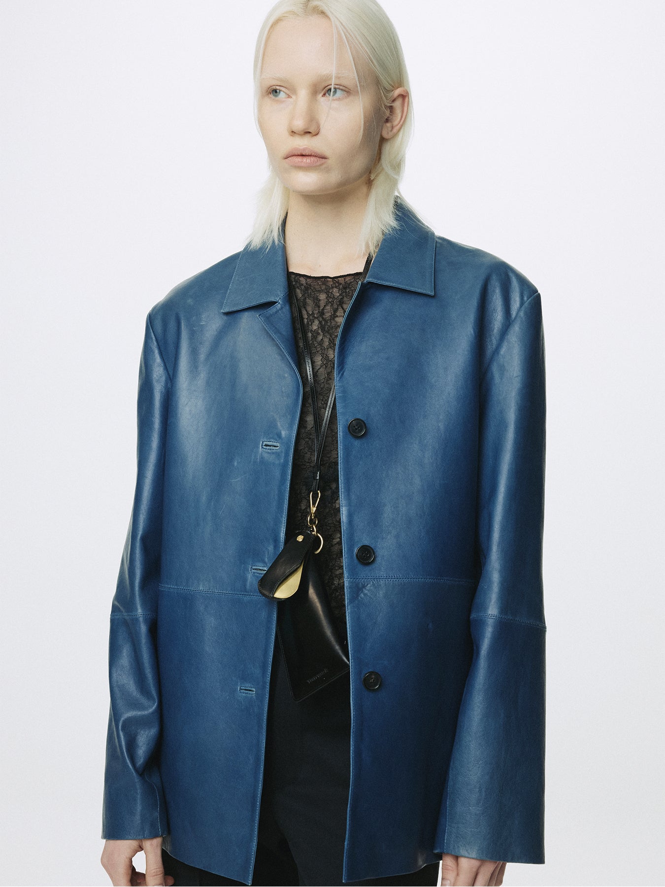 (W) VEGETABLE TANNED LAMB LEATHER OPEN COLLAR JACKET_ MID BLUE