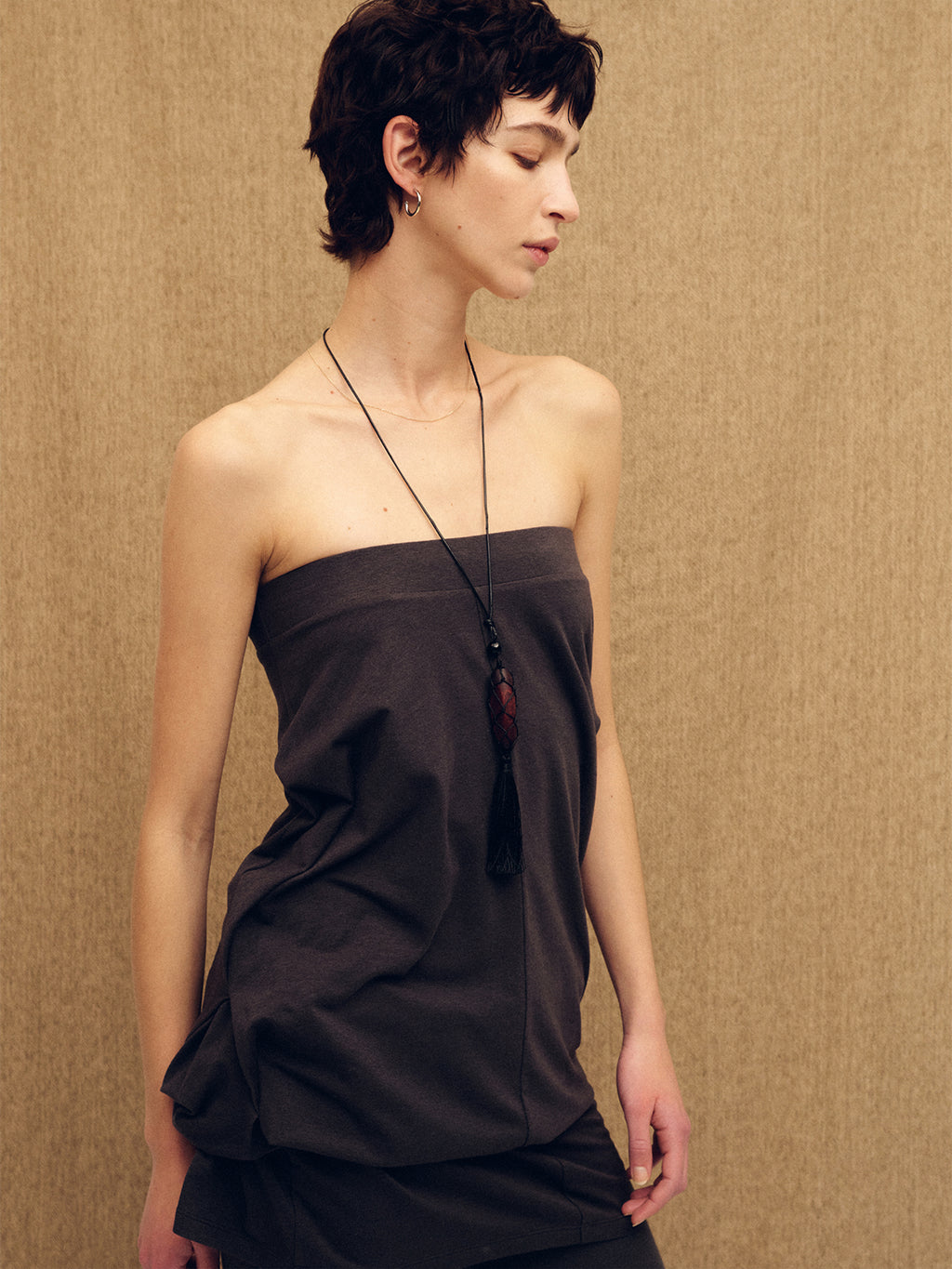 (W) SOFT DRAPED DRAWSTRING SKIRT_ CHARCOAL