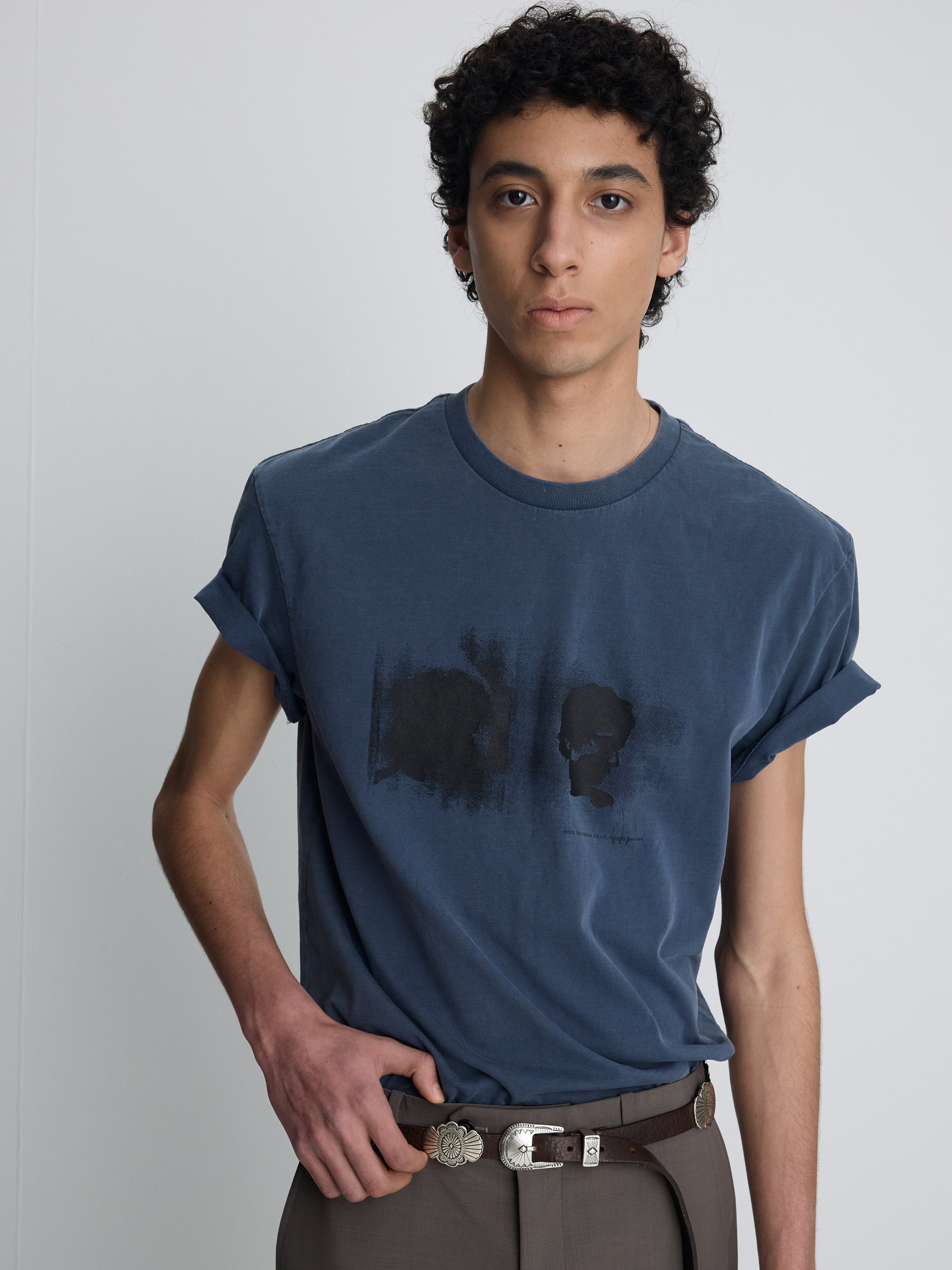 GARMENT DYED PROFILED T-SHIRT_ FADED PURPLE BLUE