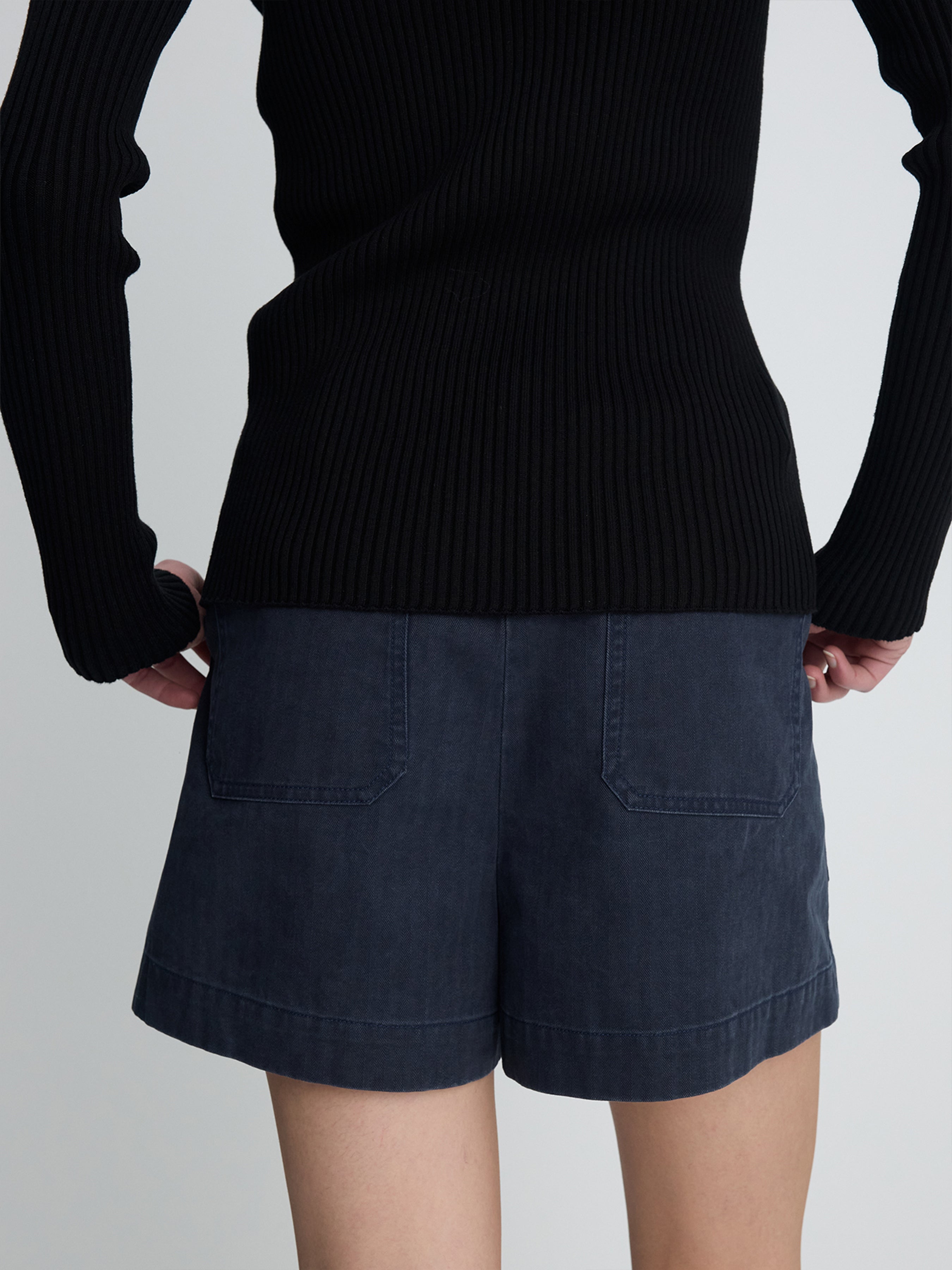 (W) GARMENT WASHED HBT FATIGUE SHORTS_ FADED NAVY