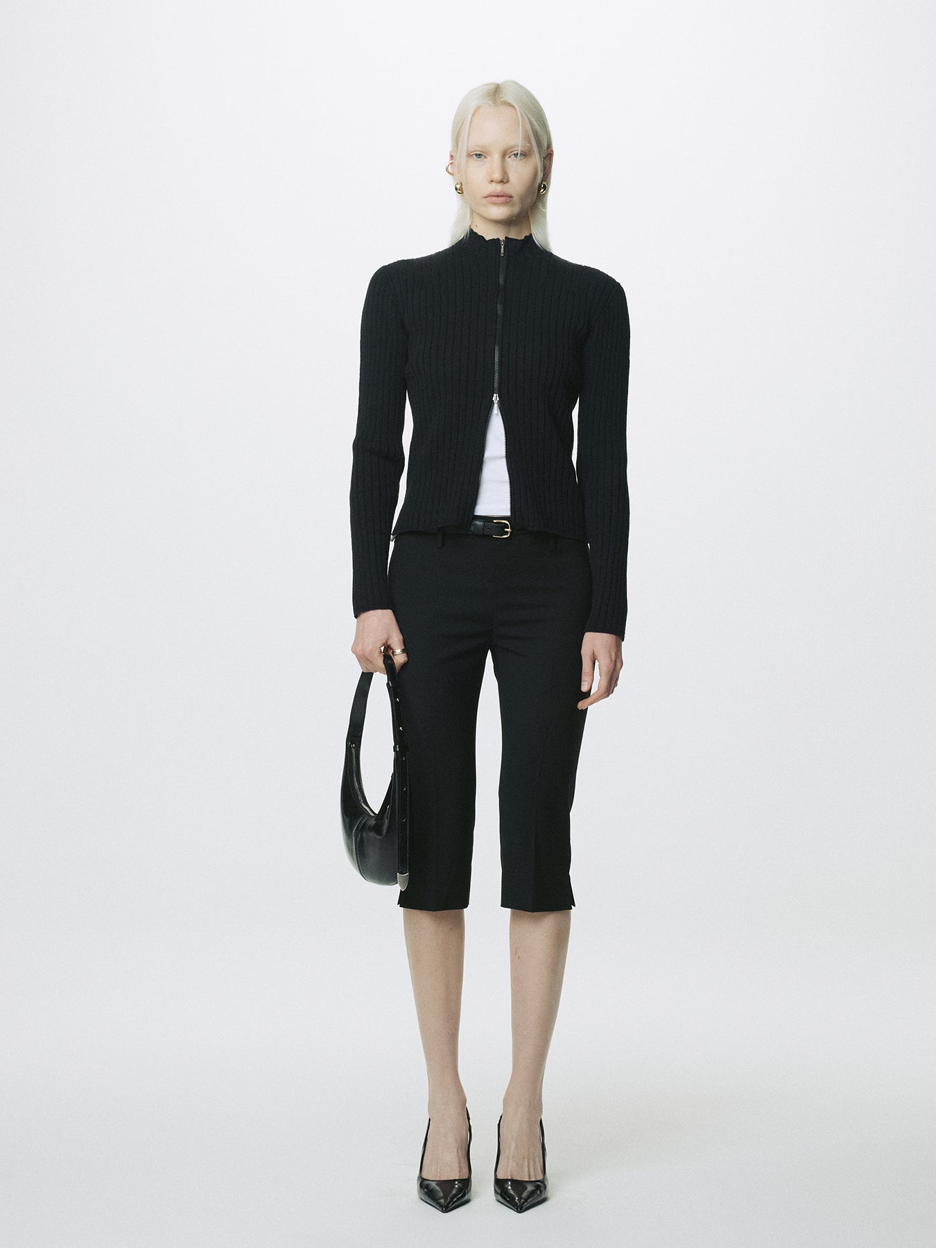 (W) WOOL CAPRI TROUSERS_ BLACK