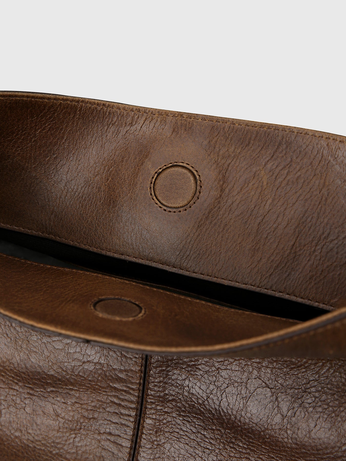 OIL PULL UP LEATHER TOTE BAG_ ANTIQUE BROWN