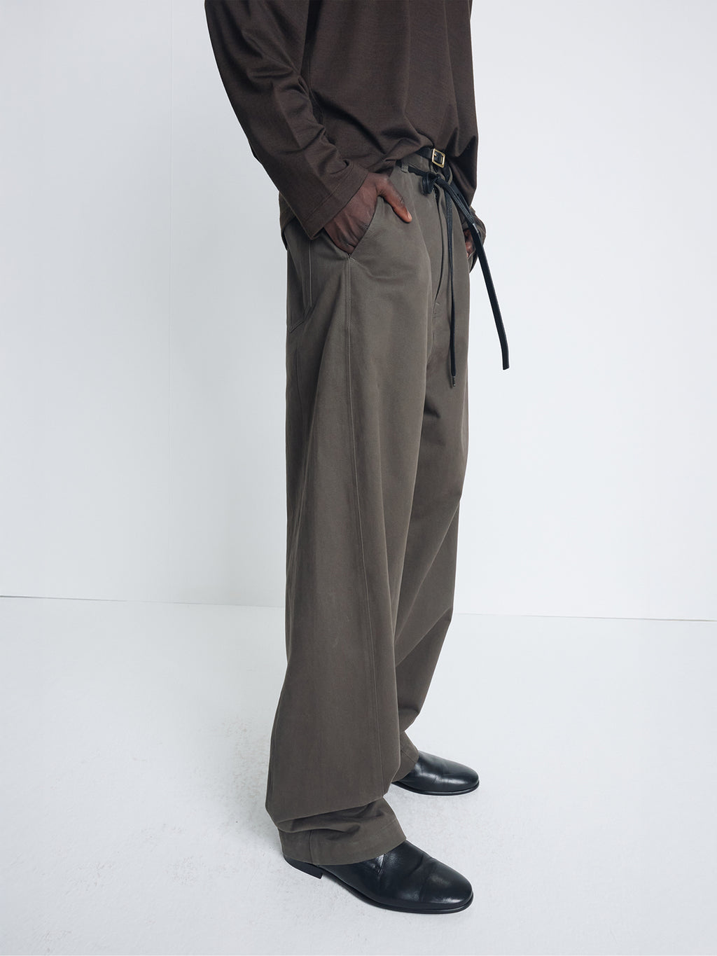 BRUSHED COTTON DRILL RELAXED STRING PANTS_ OLIVE