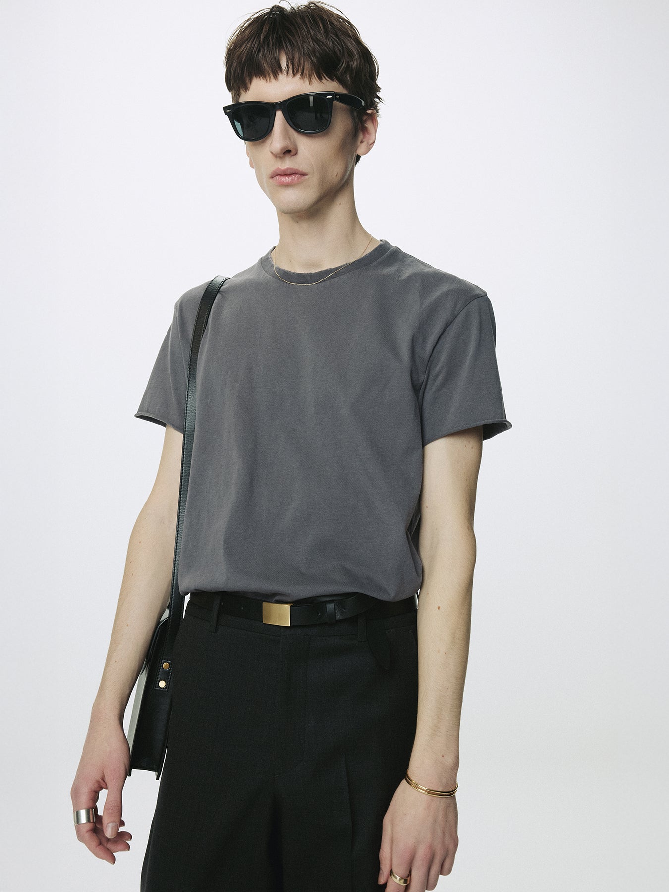 GARMENT DYED RAW EDGE T-SHIRT_ FADED CARBON