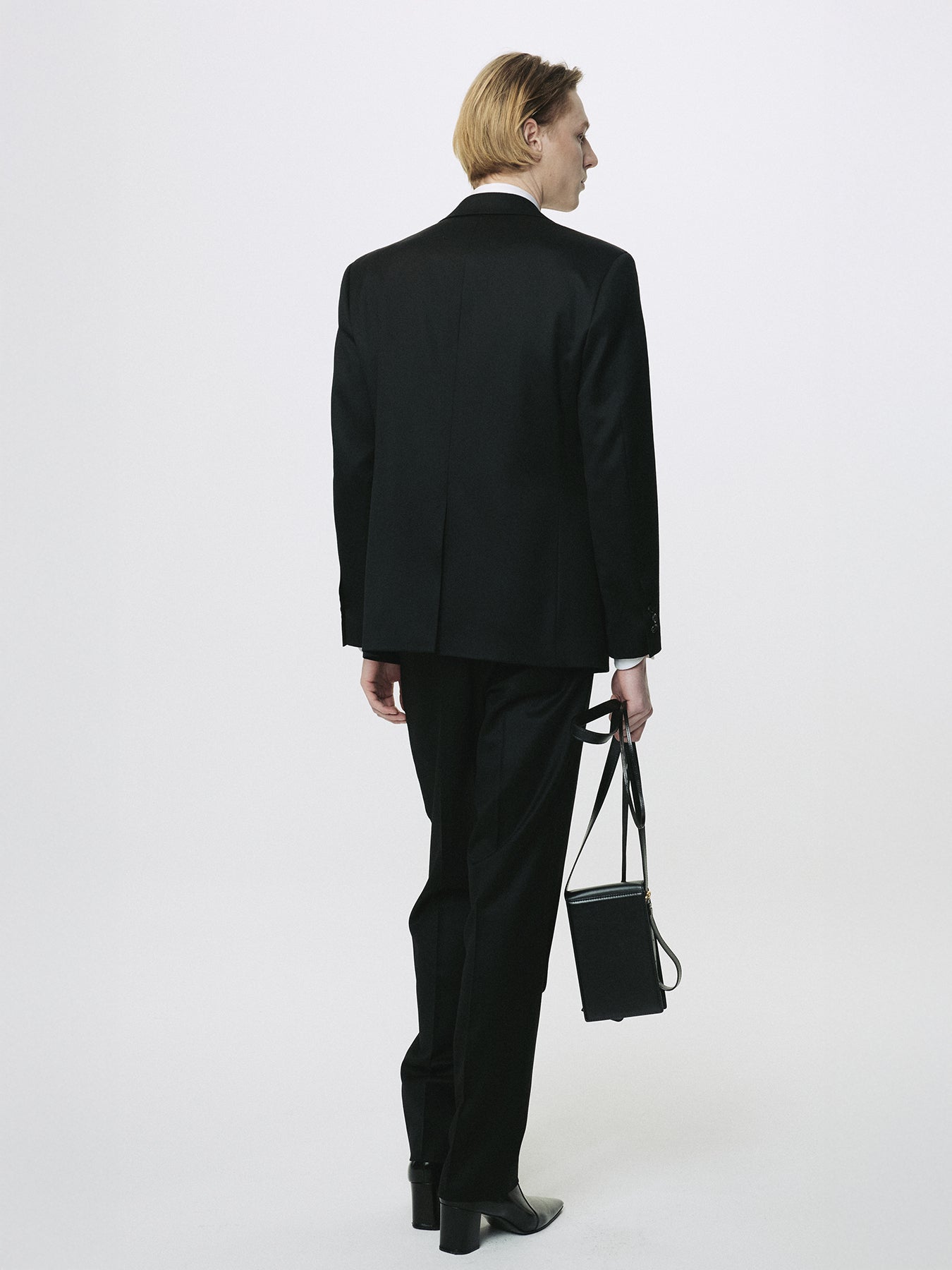 SIGNATURE TAILORED BLAZER_ BLACK