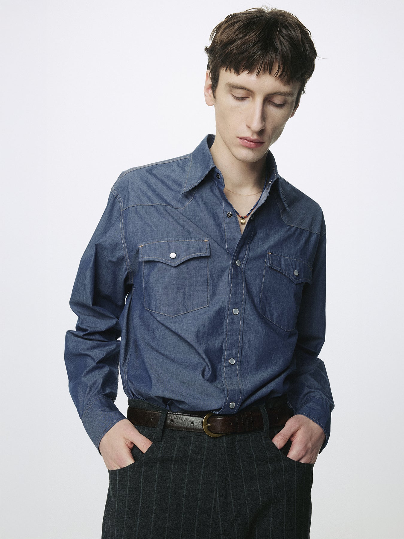 WASHED CHAMBRAY WESTERN SHIRT (ITALIAN FABRIC)_ MEDIUM INDIGO