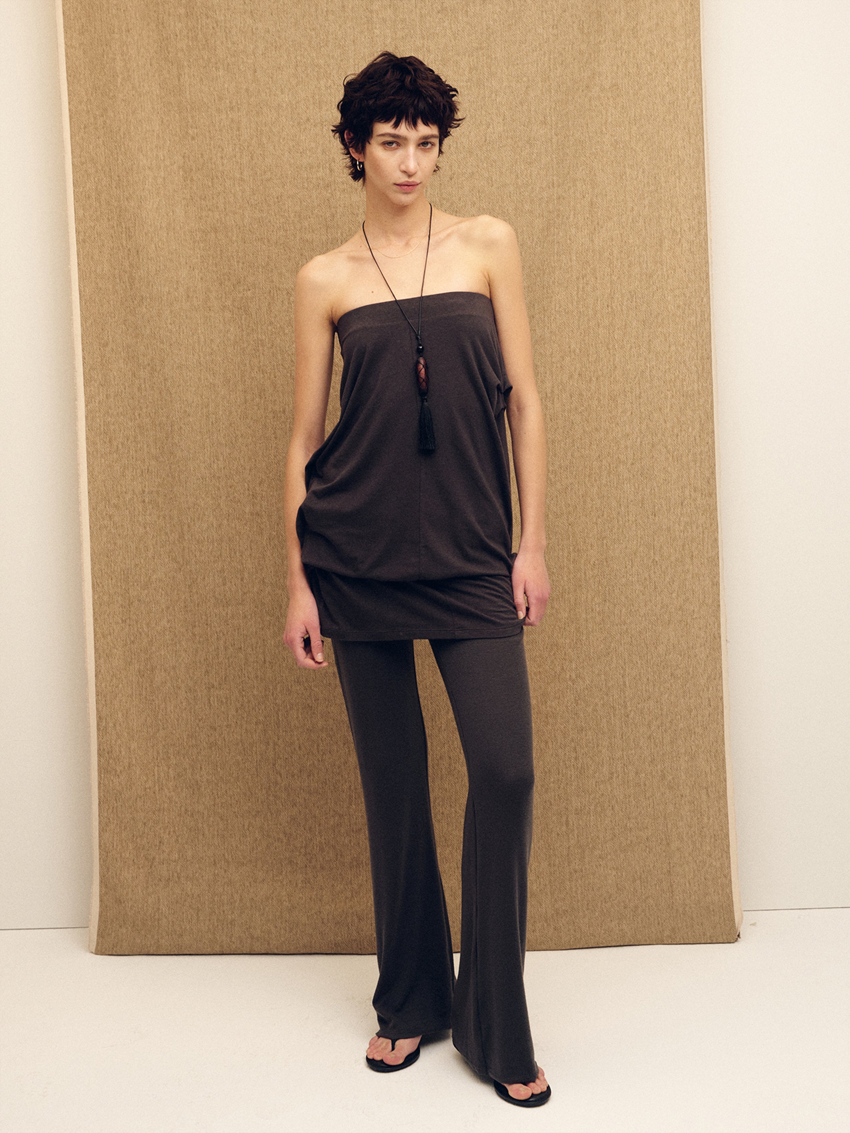 (W) SOFT DRAPED DRAWSTRING SKIRT_ CHARCOAL