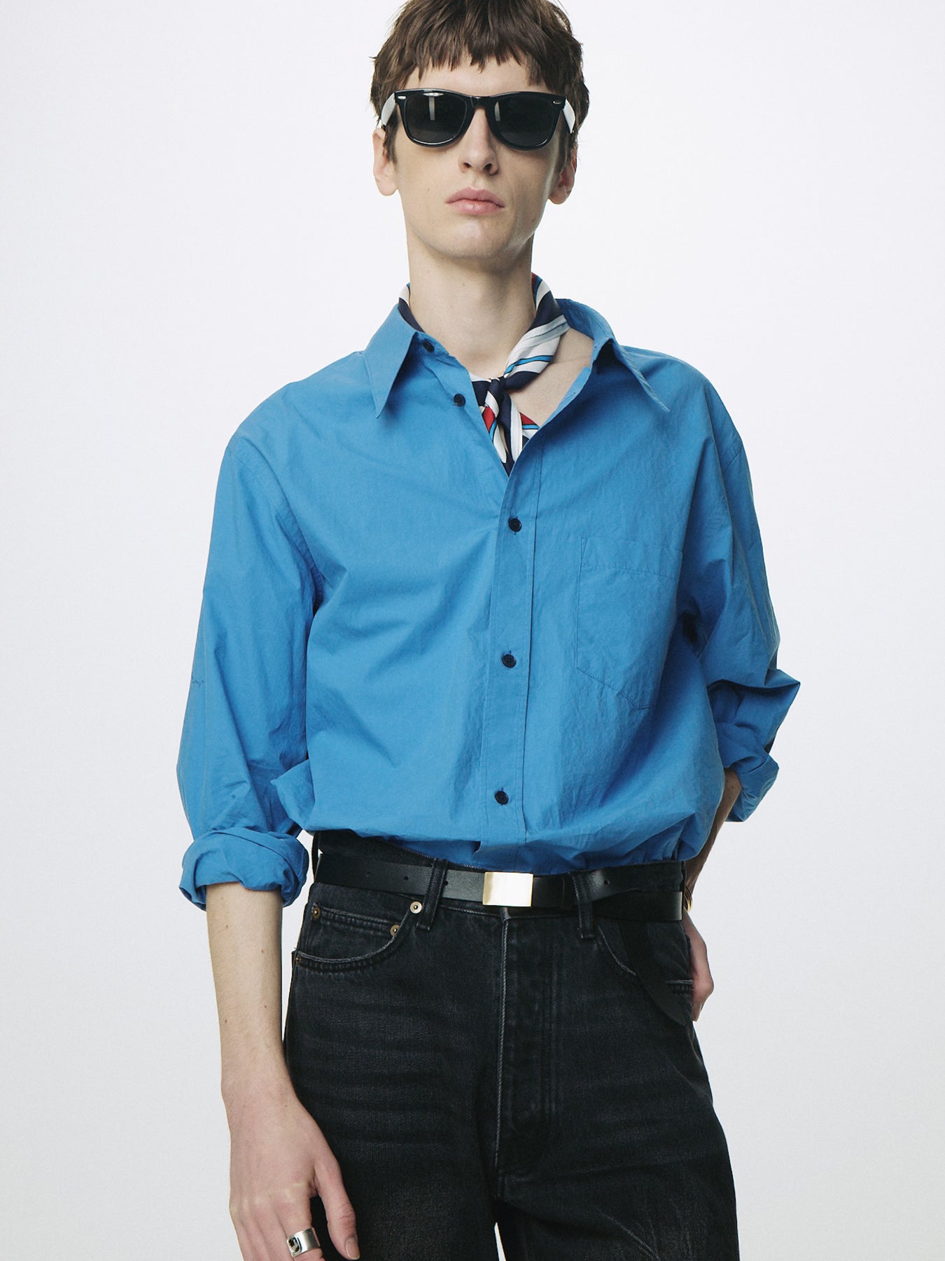 GOLD TONE PLATE BUCKLE SMOOTH LEAHTER BELT_ BLACK