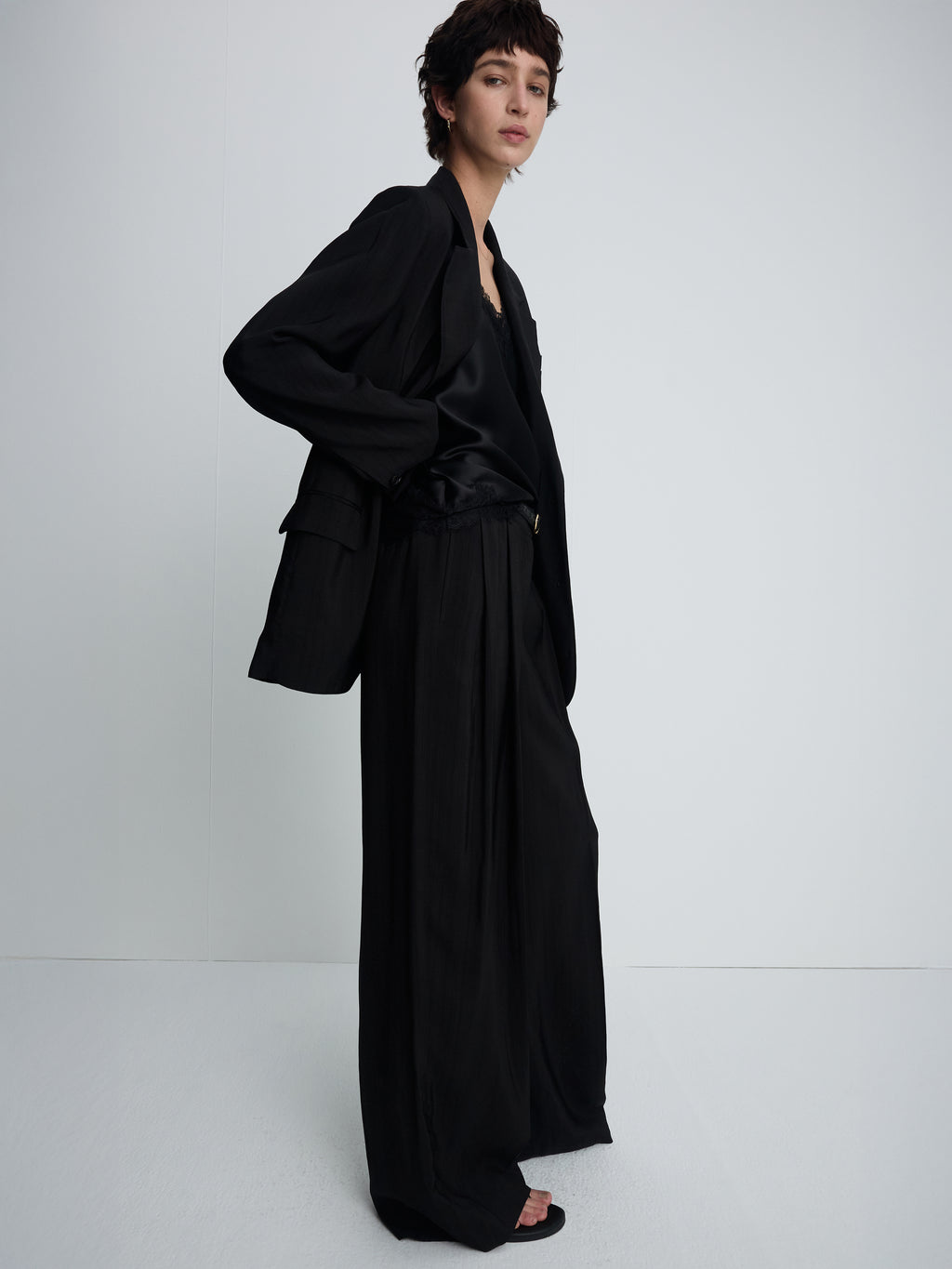(W) AIRY TAILORED JACKET_ BLACK