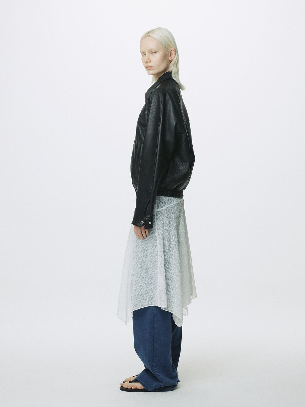 (W) LACE DRAPED SKIRT_ OFF WHITE