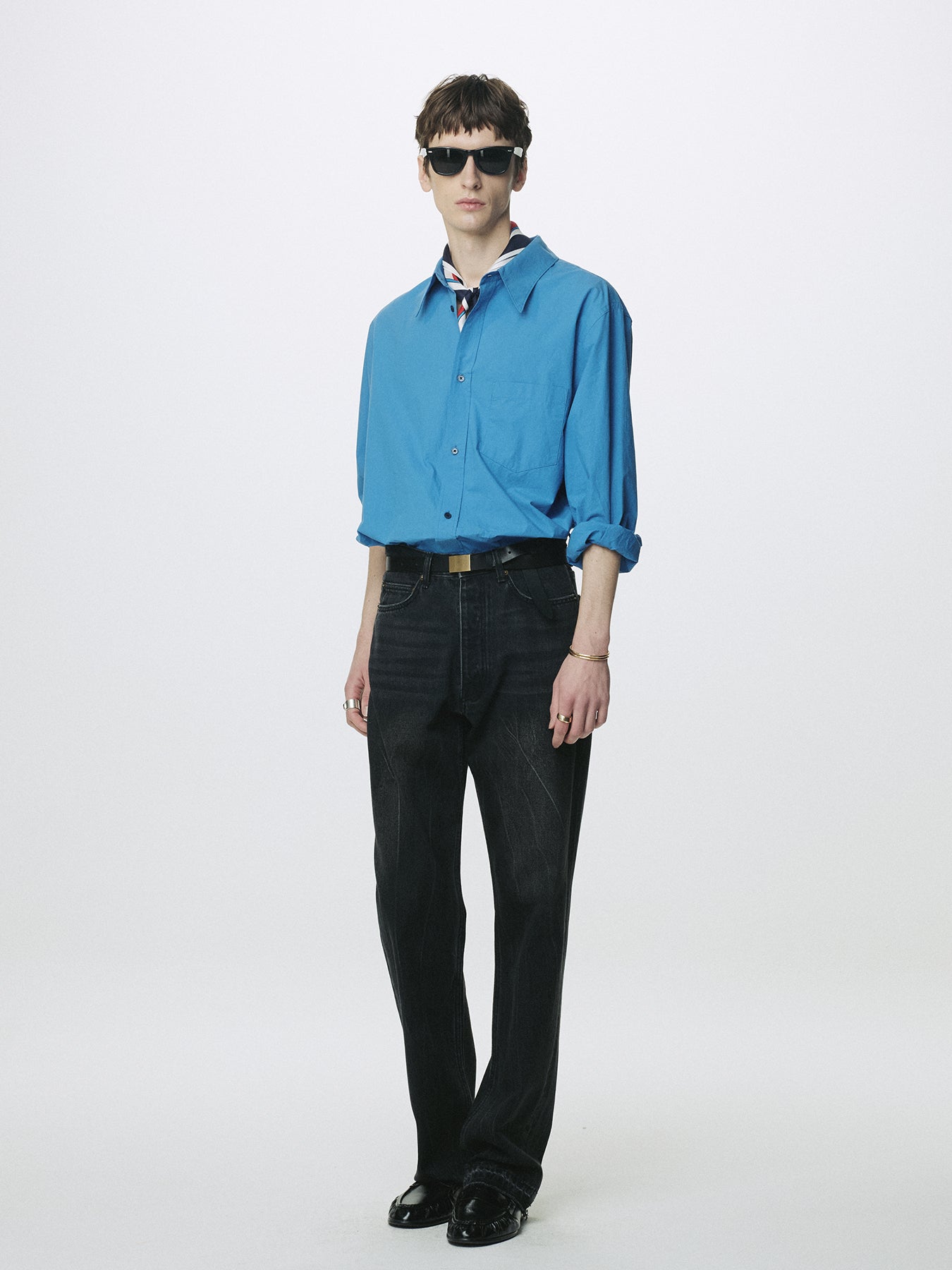 FRAYED HEM LOOSE STRAIGHT DENIM JEANS_ WASHED BLACK