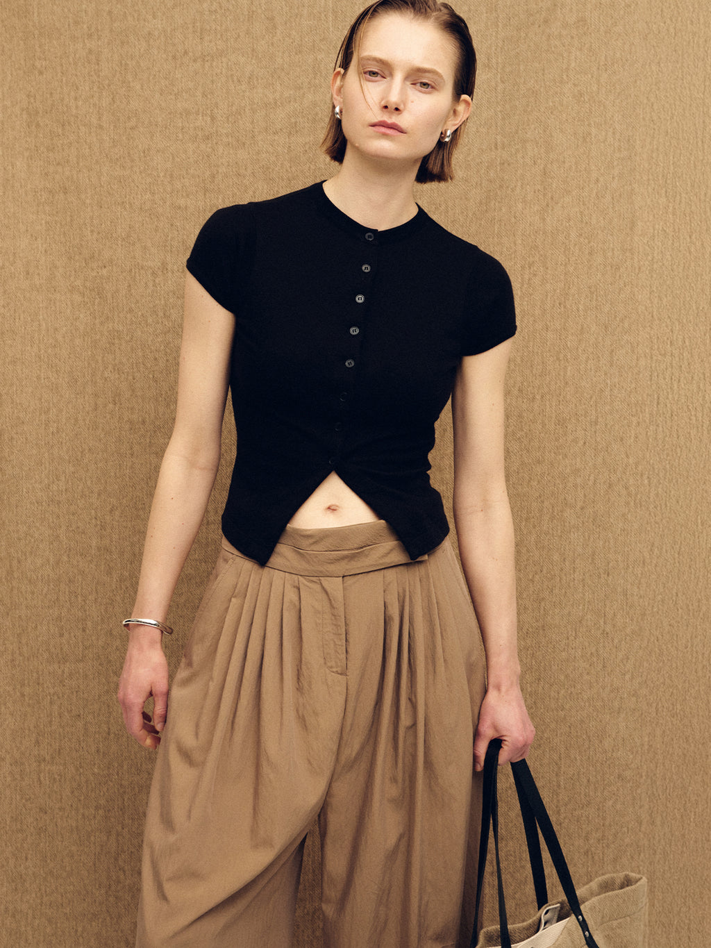 (W) SILK COTTON CAP SLEEVE CARDIGAN_ BLACK