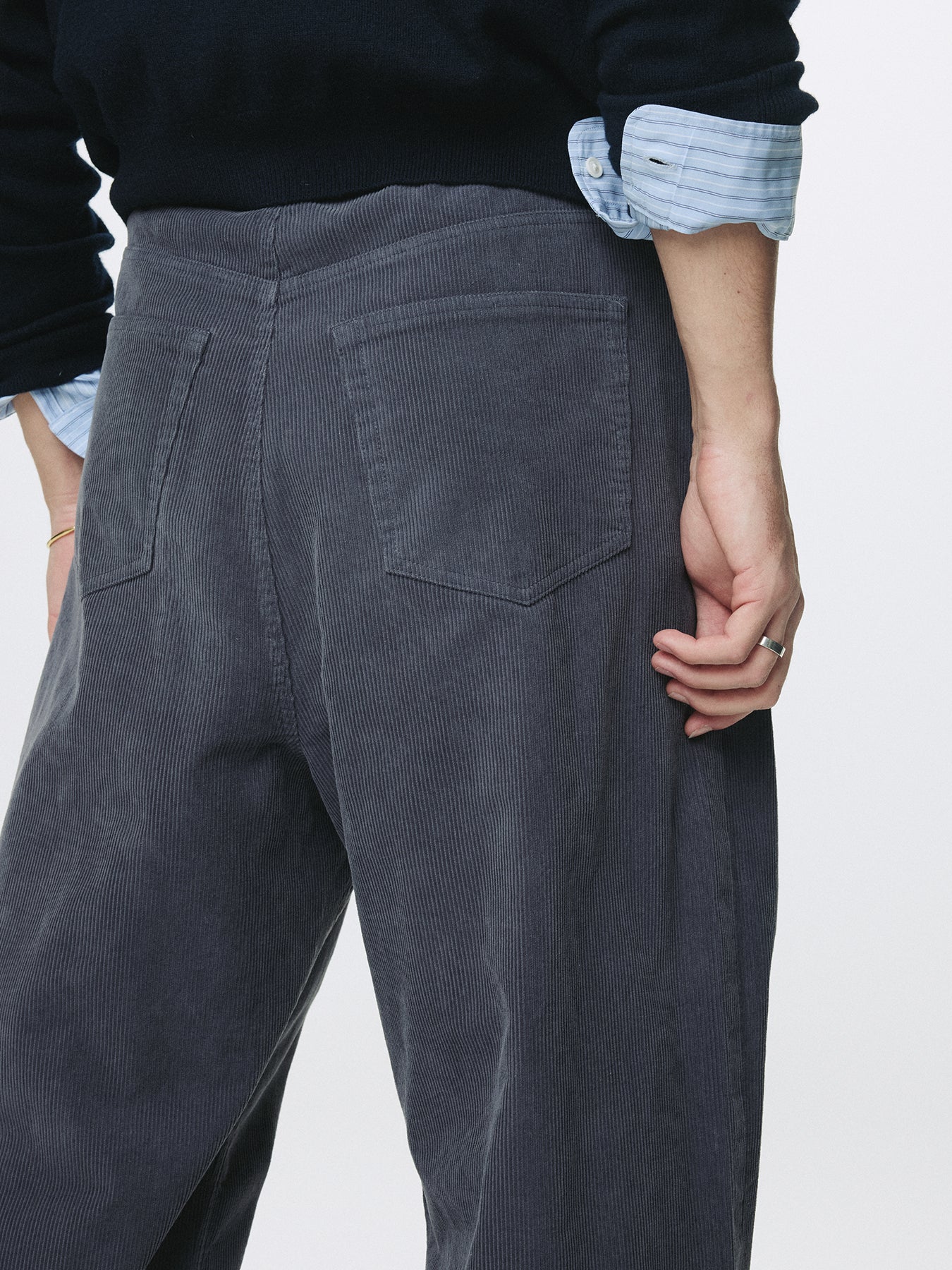 WASHED CORDUROY WIDE-LEG PANTS_ PURPLE NAVY