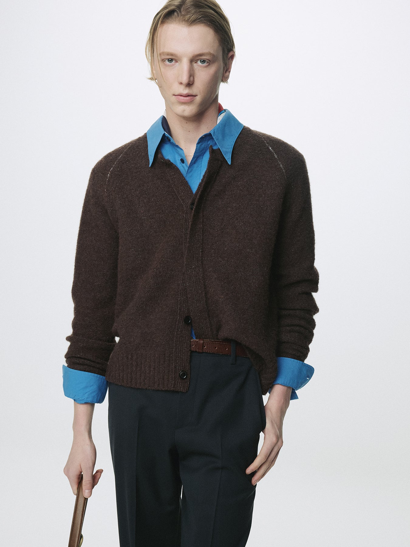 PLACKET BUTTON DOWN KNIT CARDIGAN_ BROWN