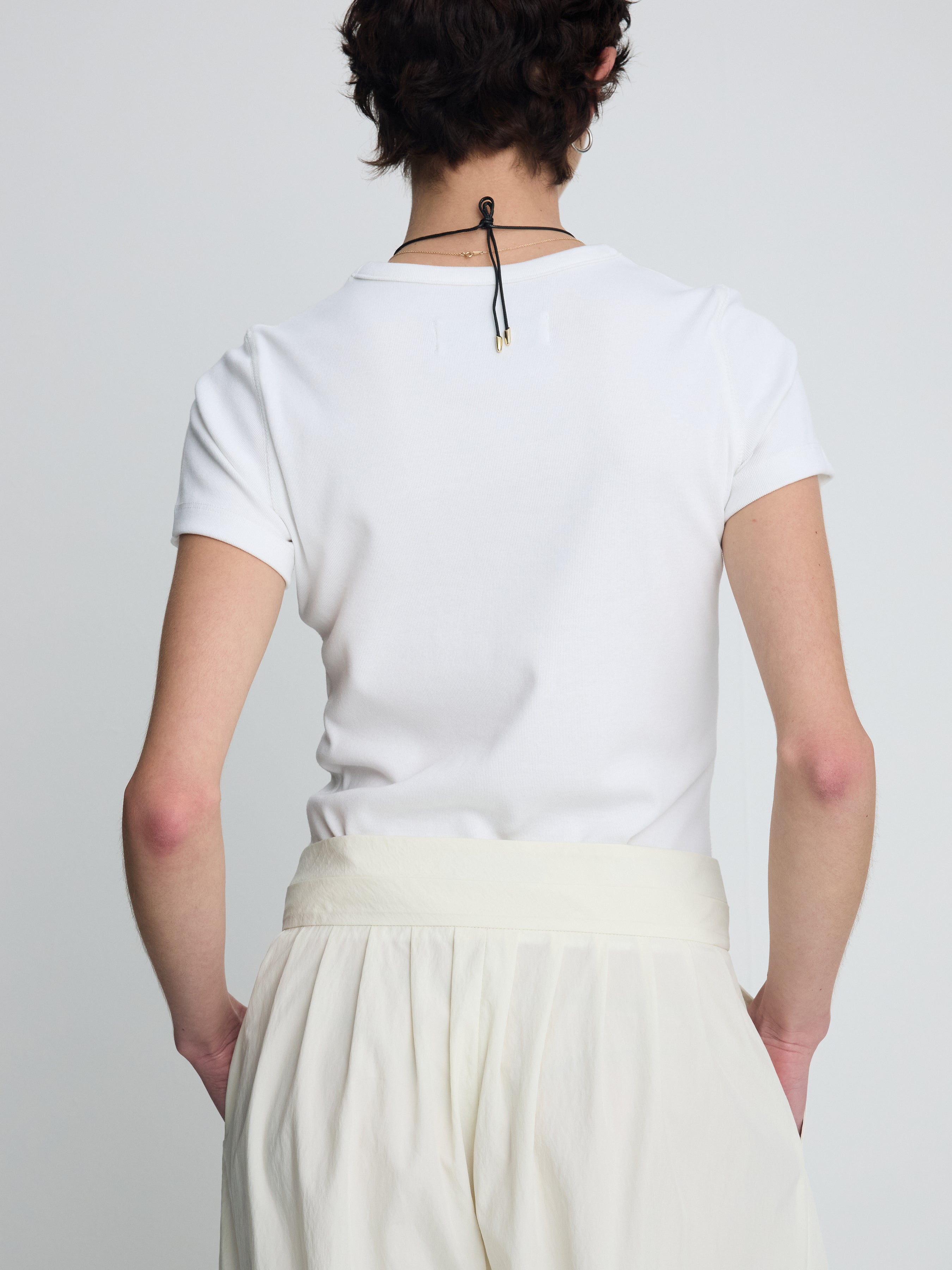 (W) RIBBED HALF SLEEVE T-SHIRTS_ WHITE