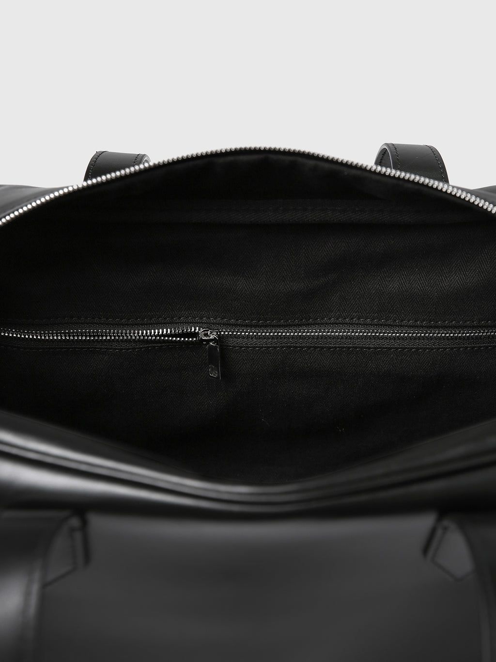 SOFT LEATHER SQUARE VALISE BAG_ BLACK