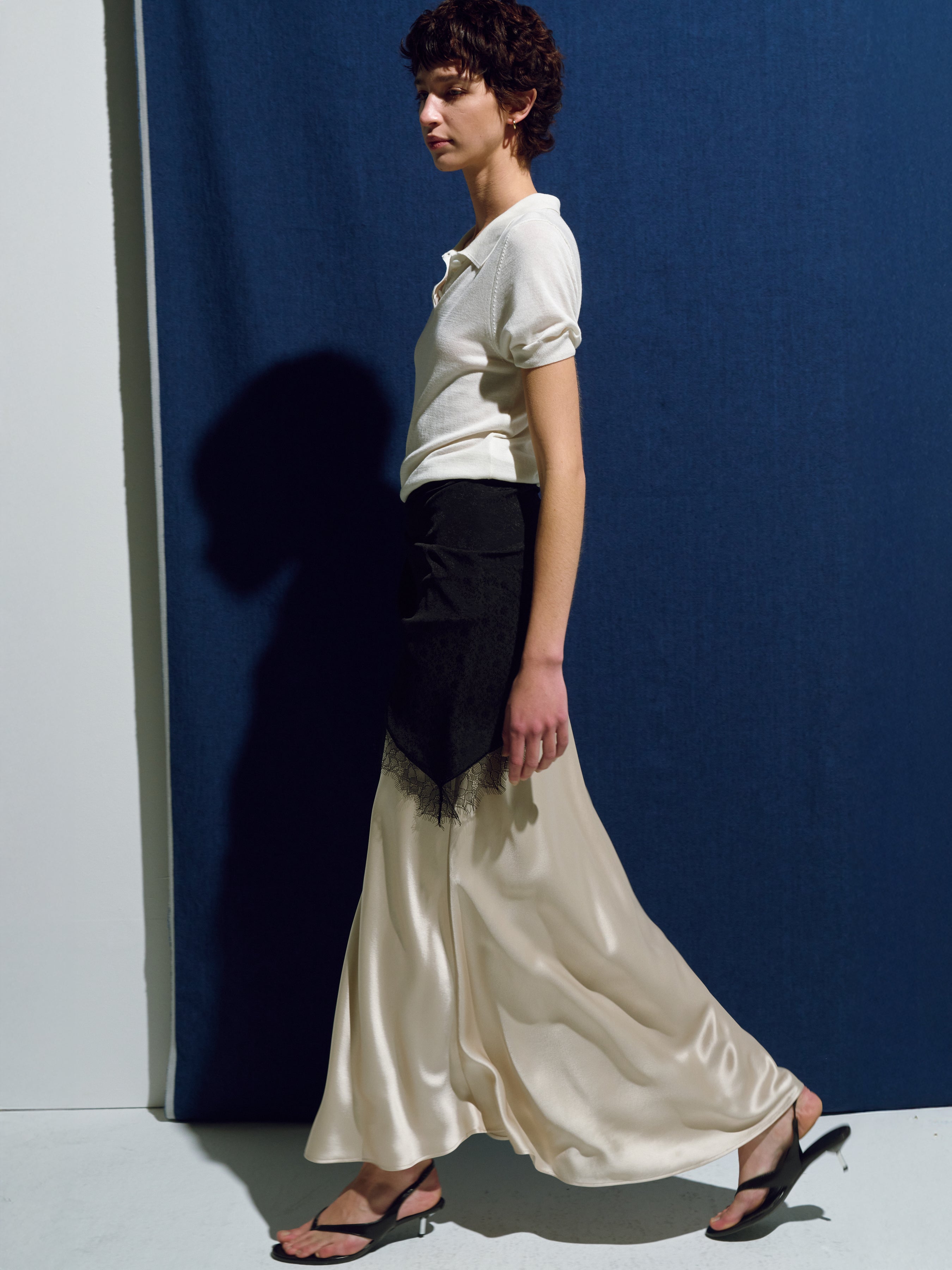 (W) SLIP MAXI SKIRT_ BEIGE