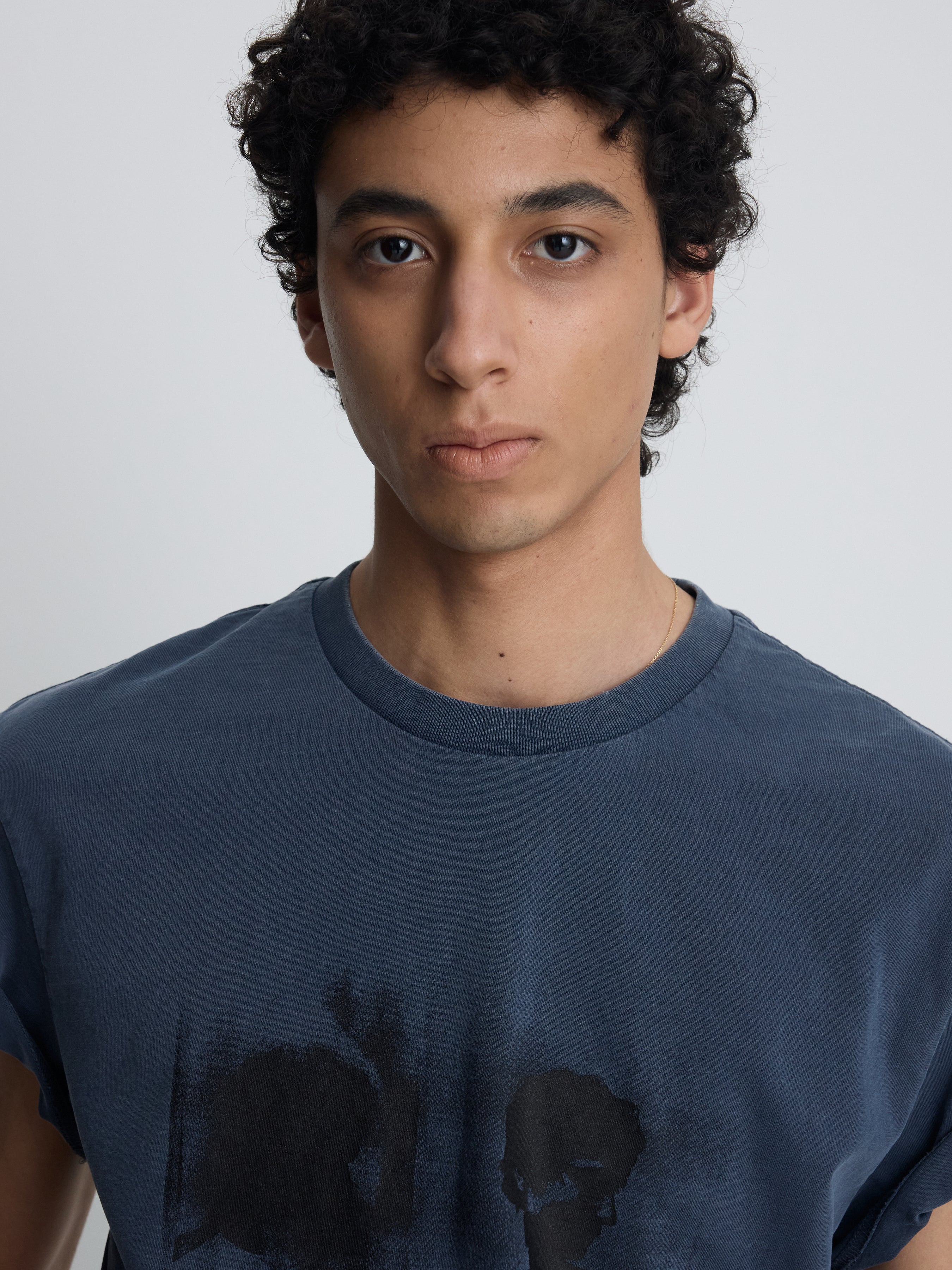 GARMENT DYED PROFILED T-SHIRT_ FADED PURPLE BLUE