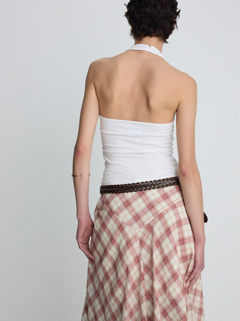 (W) HALTER-NECK SLEEVELESS TOP_ OFF WHITE