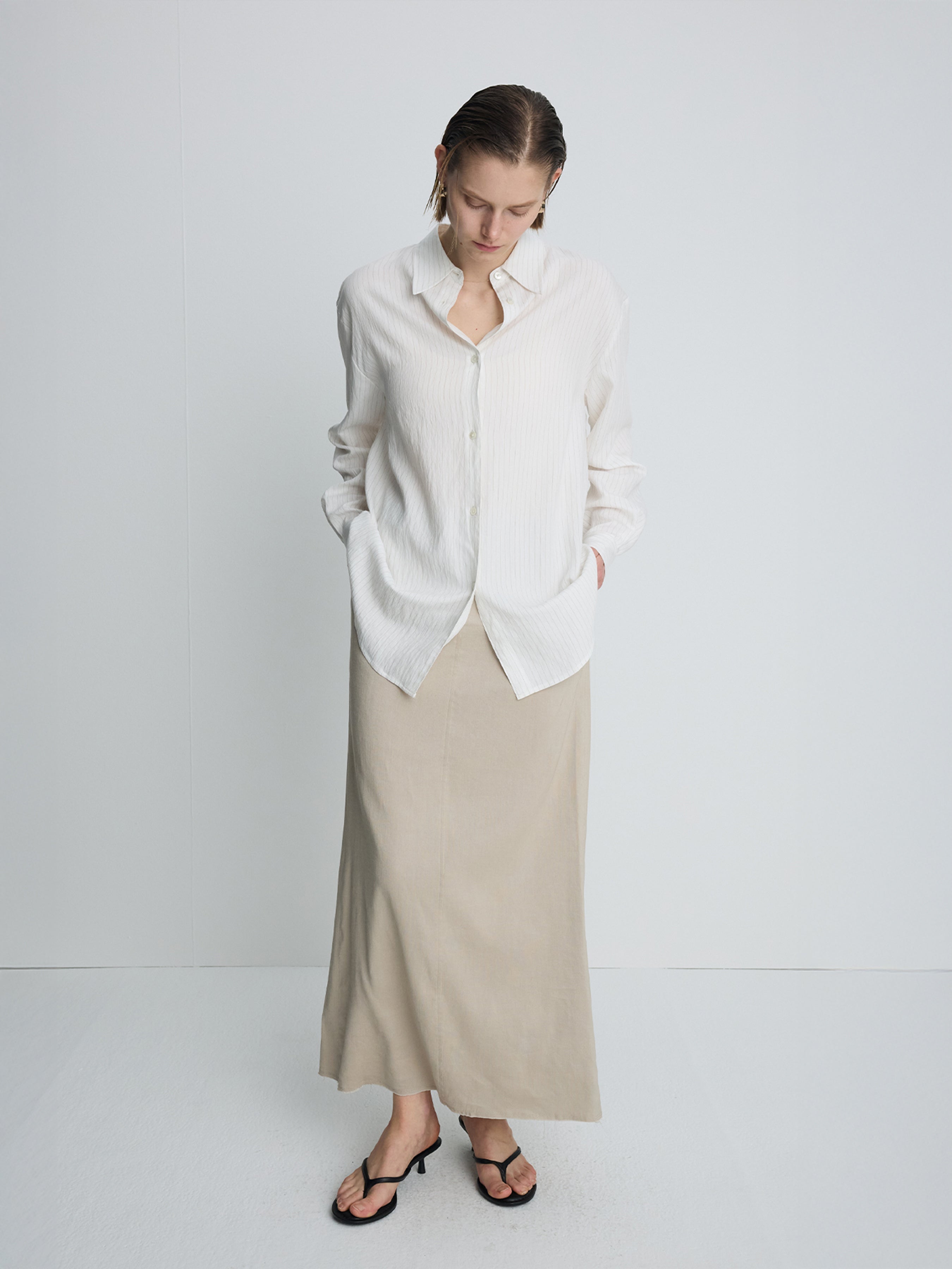 (W) LINEN RELAXED MAXI SKIRT_ SAND