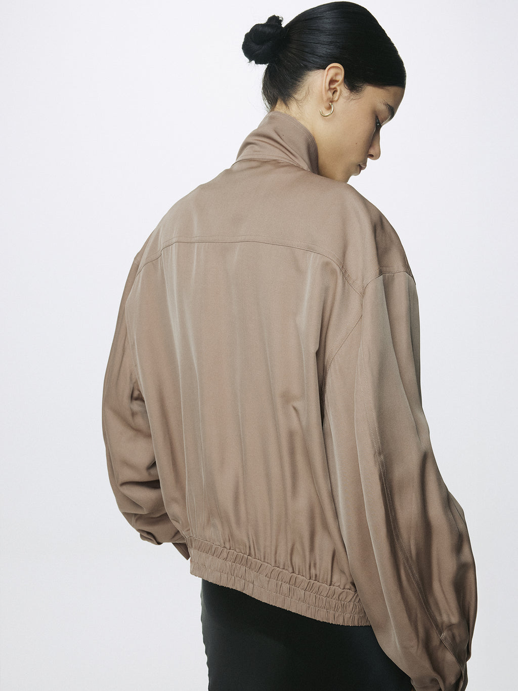 (W) OVERSIZED STAND COLLAR BLOUSON_ SAND