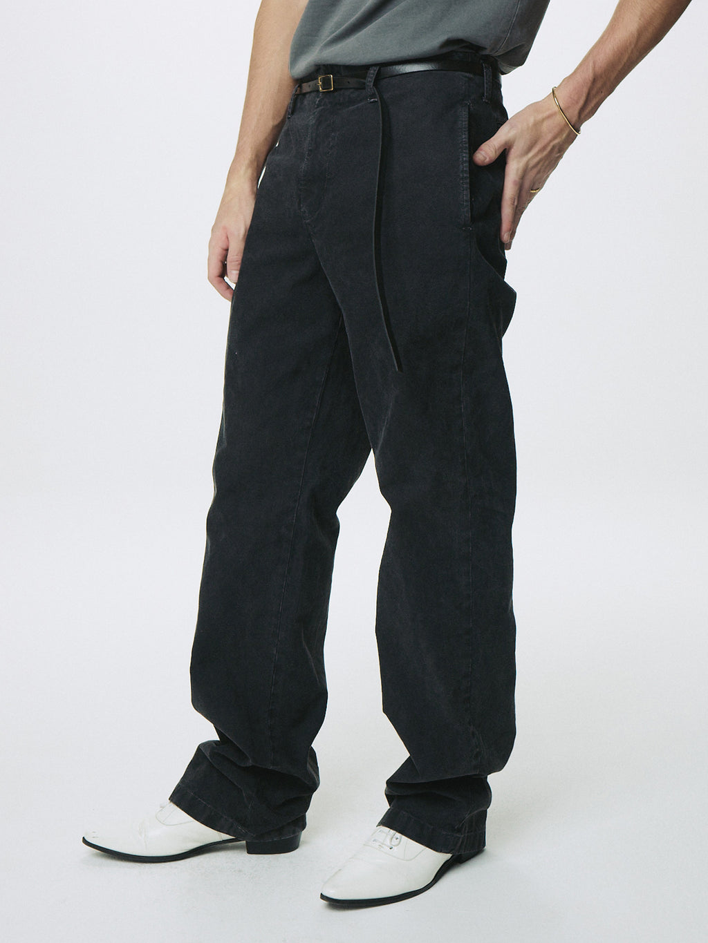 GARMENT DYED COTTON STRAIGHT PANTS_ FADED BLACK