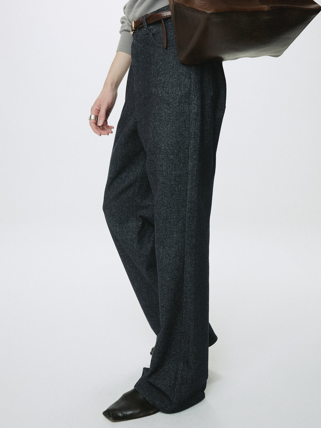 WOOL DENIM LOOSE FLARED JEANS_ DARK INDIGO