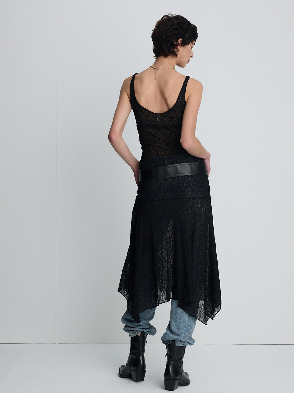 (W) LACE SLEEVELESS MAXI DRESS_ BLACK