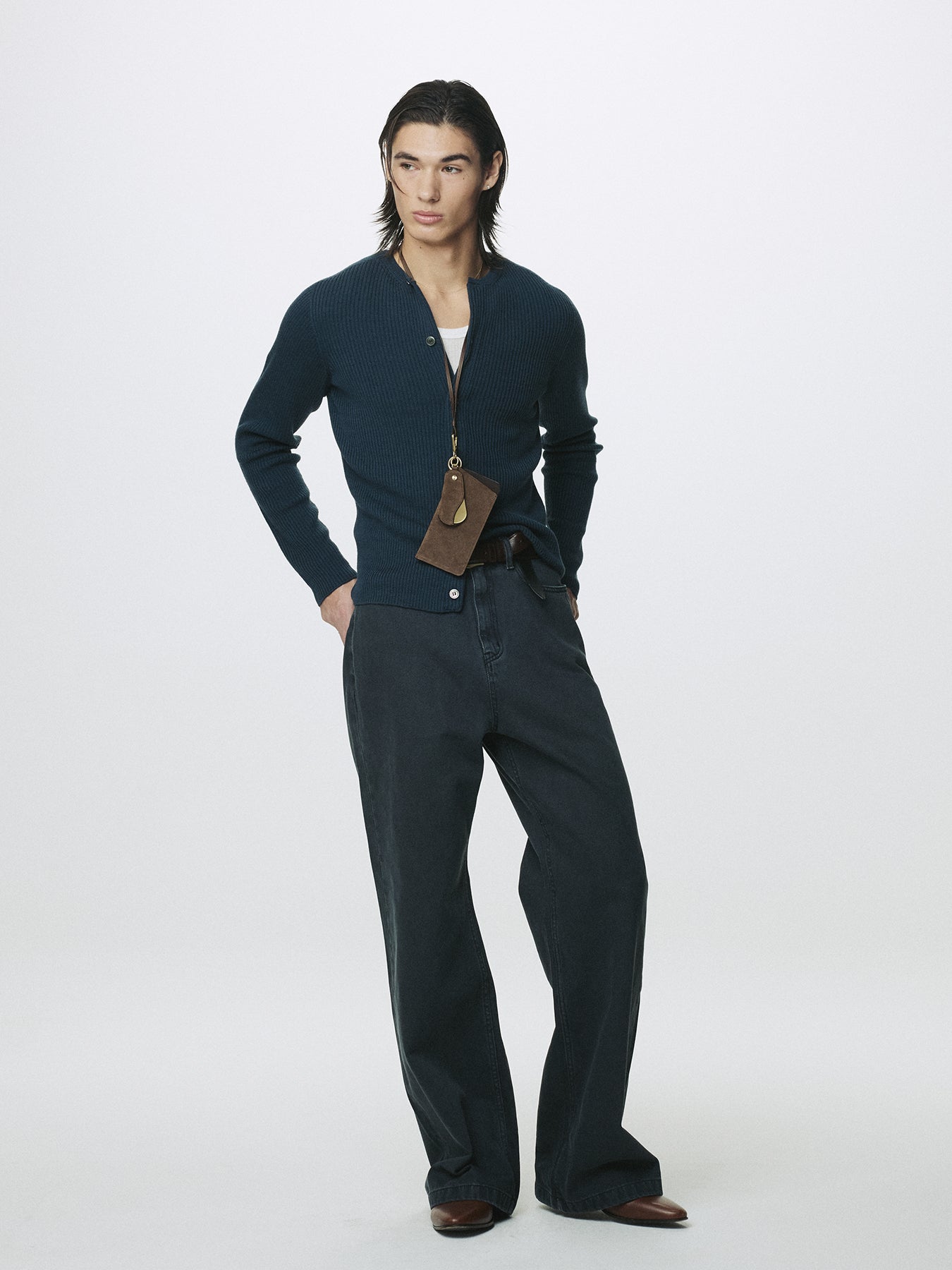 WIDE-LEG DENIM JEANS_ FADED CARBON