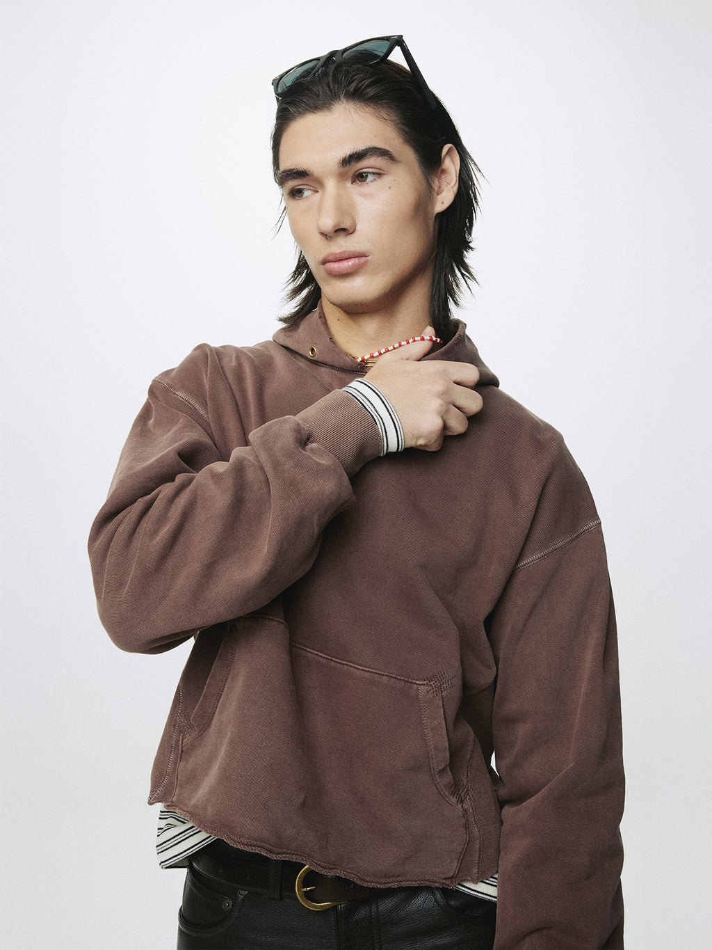 GARMENT DYED RAW EDGE HOODIE_ FADED RED