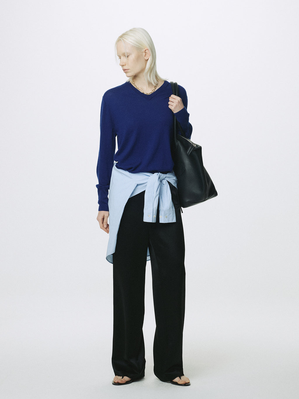 (W) AIRY CASHMERE V-NECK_ BLUE