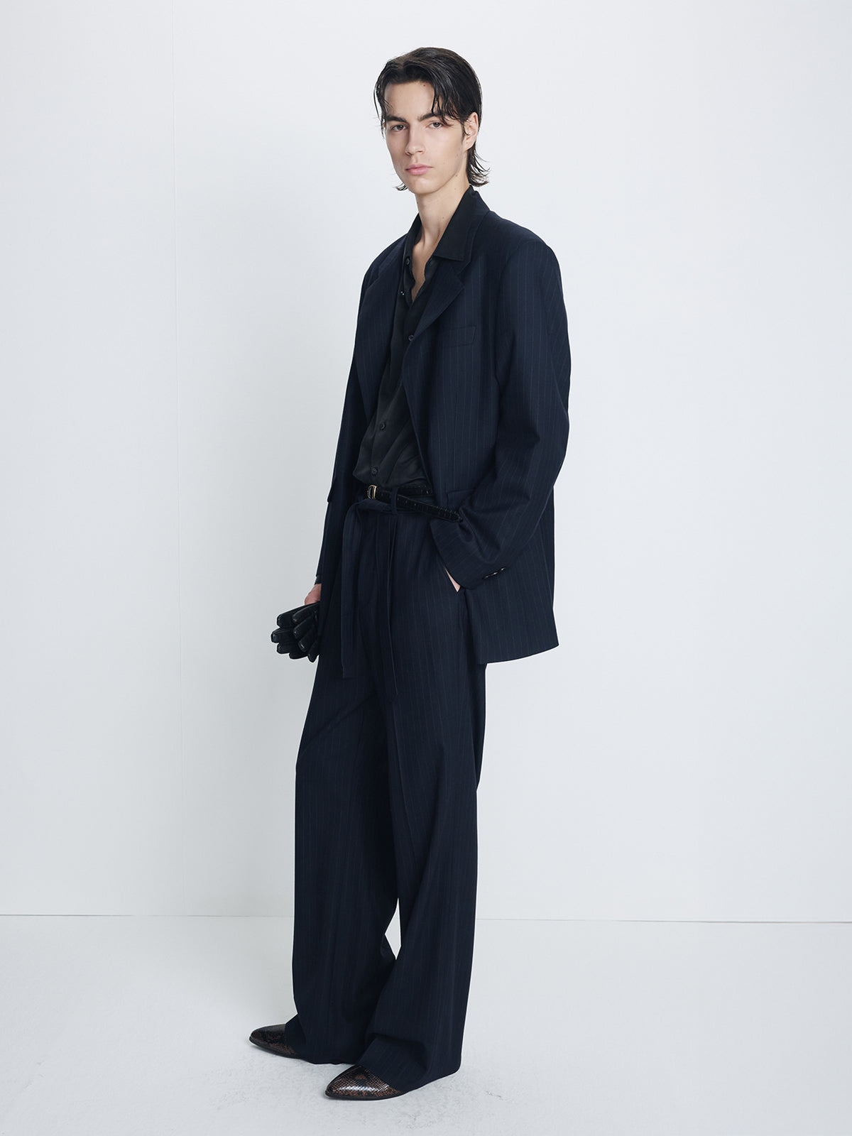 PINSTRIPED WOOL BELTED TROUSERS_ NAVY PINSTRIPE