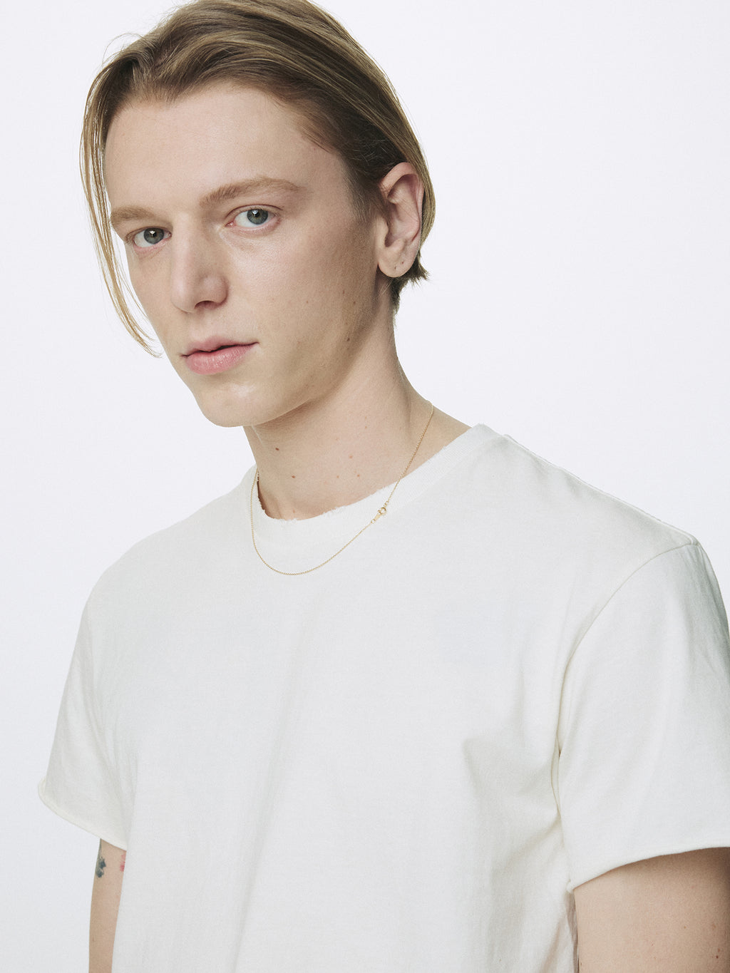 GARMENT DYED RAW EDGE T-SHIRT_ SALT PIGMENT