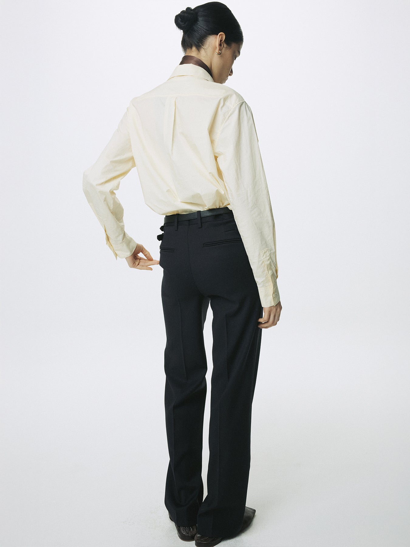 (W) WOOL TAILORED STRAIGHT TROUSERS_ MIDNIGHT