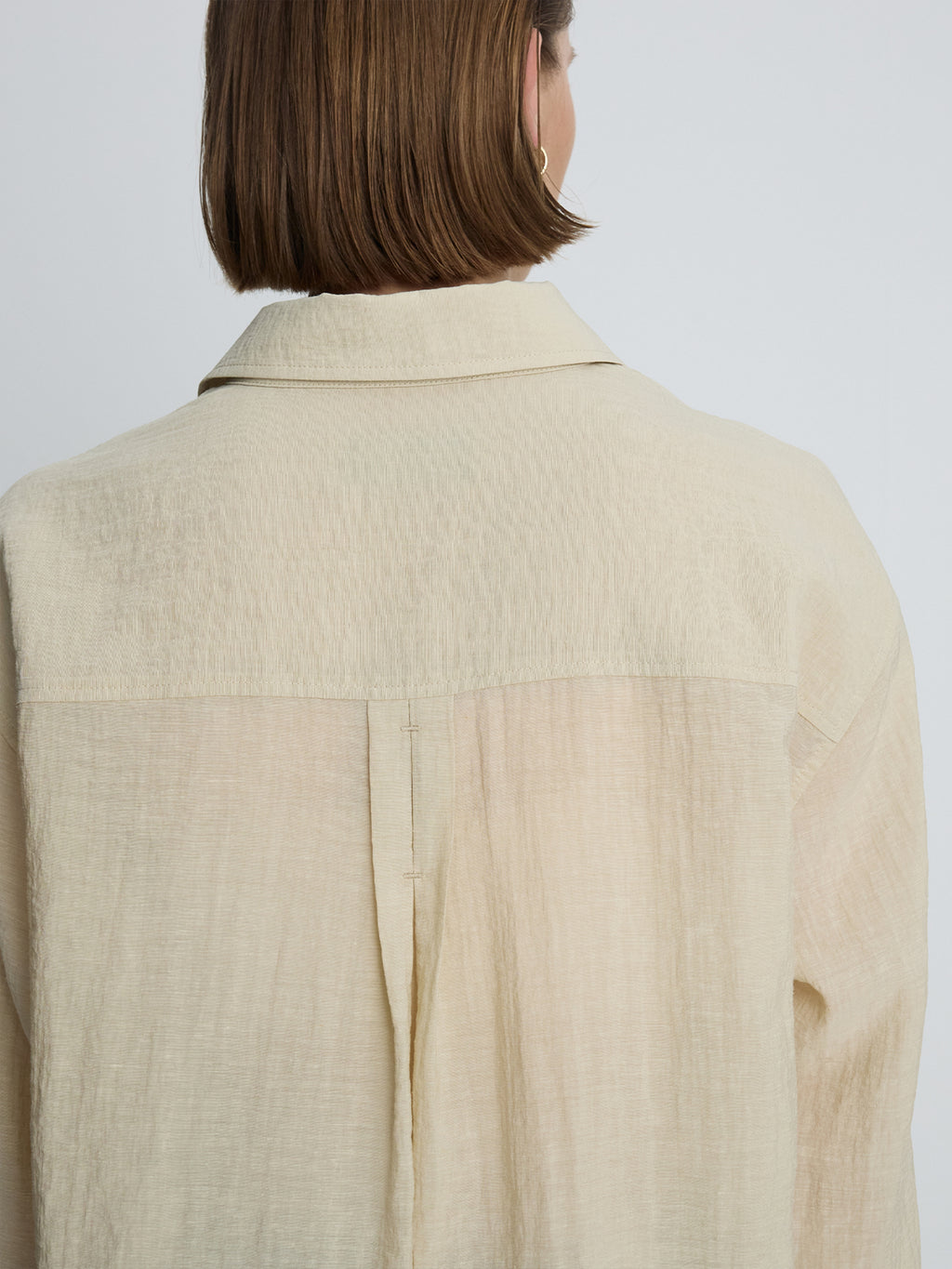 (W) LINEN RELAXED FIT SHIRT_ BEIGE