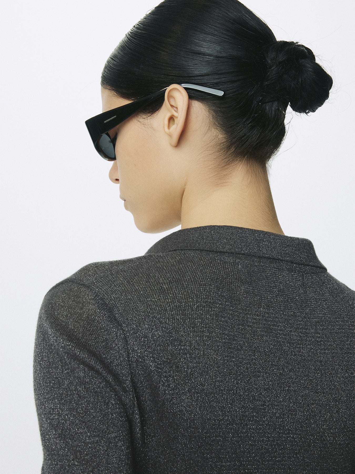 (W) GLITTER RIBBED KNIT POLO SHIRT_ CHARCOAL