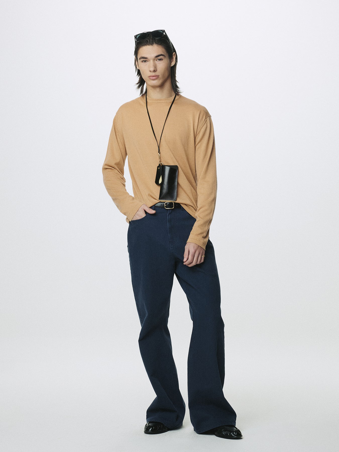 FEATHER-WEIGHT WOOL LONGSLEEVE KNIT_ CUSTARD BEIGE