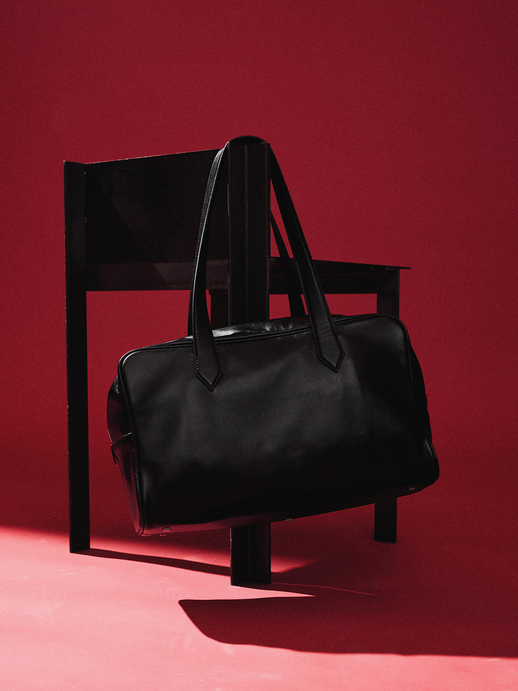 SOFT LEATHER SQUARE VALISE BAG_ BLACK
