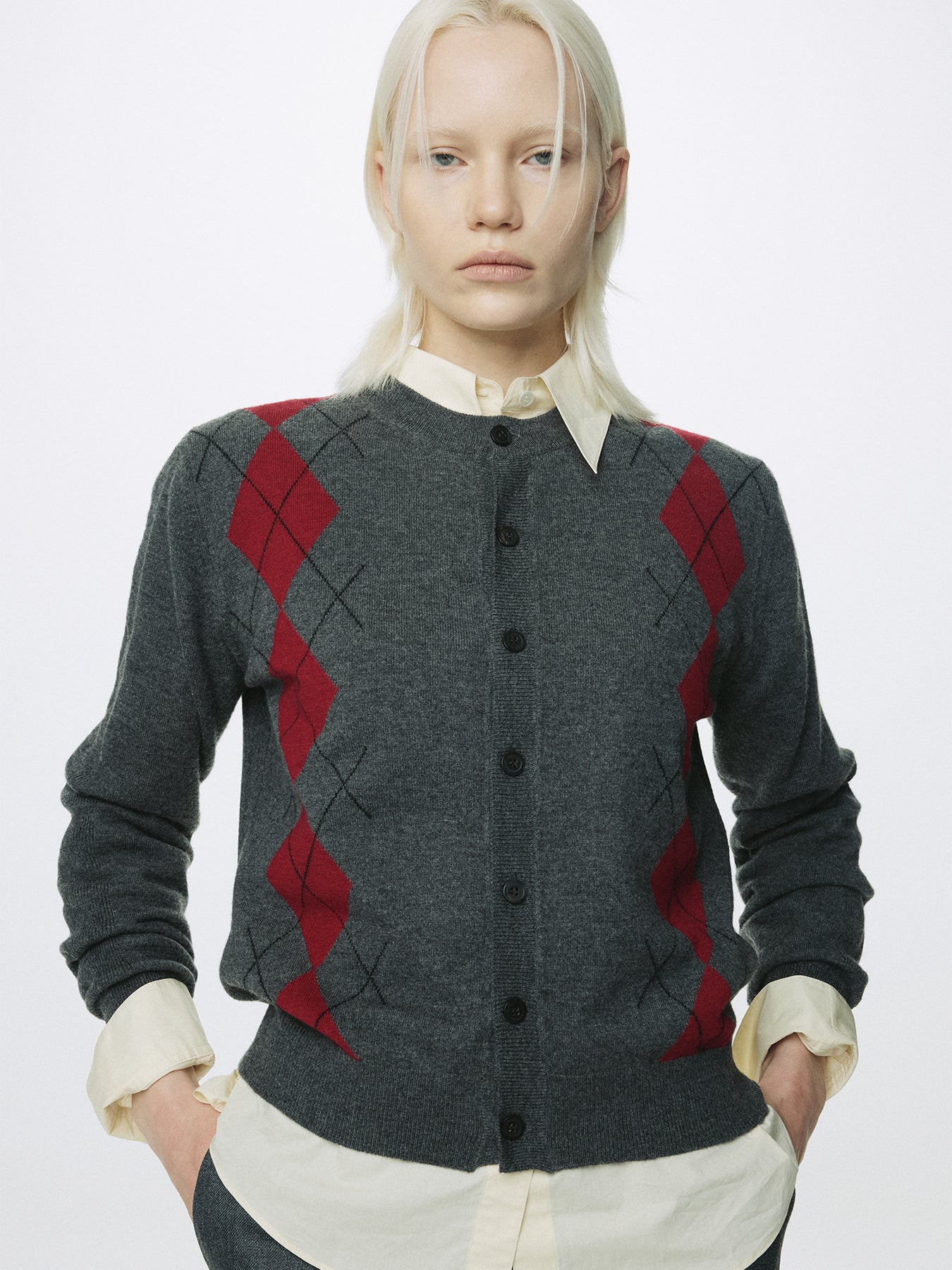 (W) MERINO WOOL ARGYLE CARDIGAN_ GREY/RED