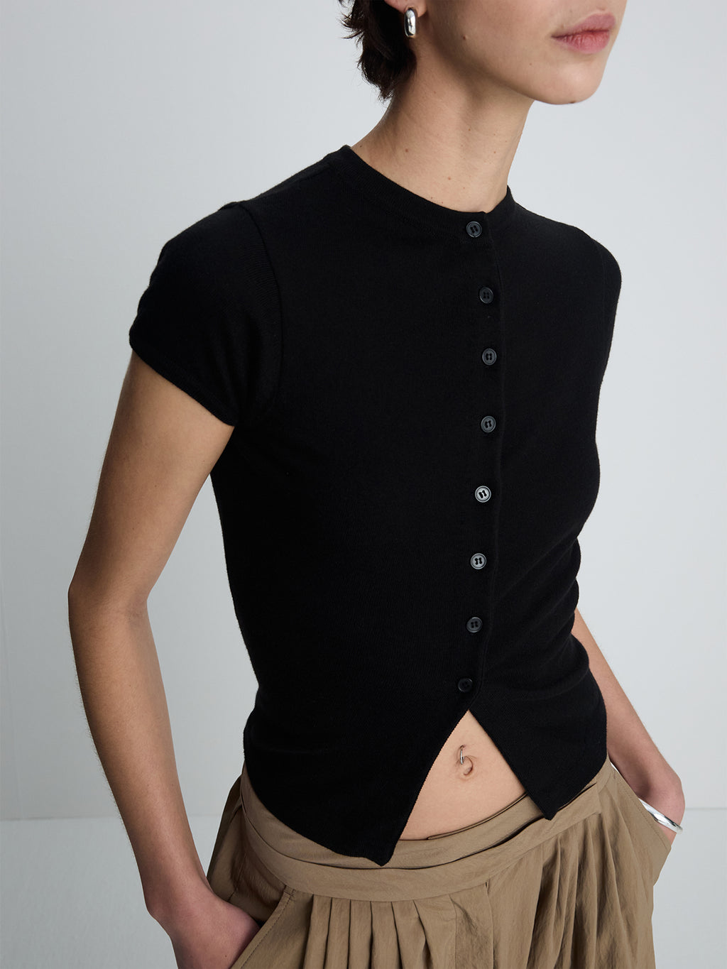 (W) SILK COTTON CAP SLEEVE CARDIGAN_ BLACK