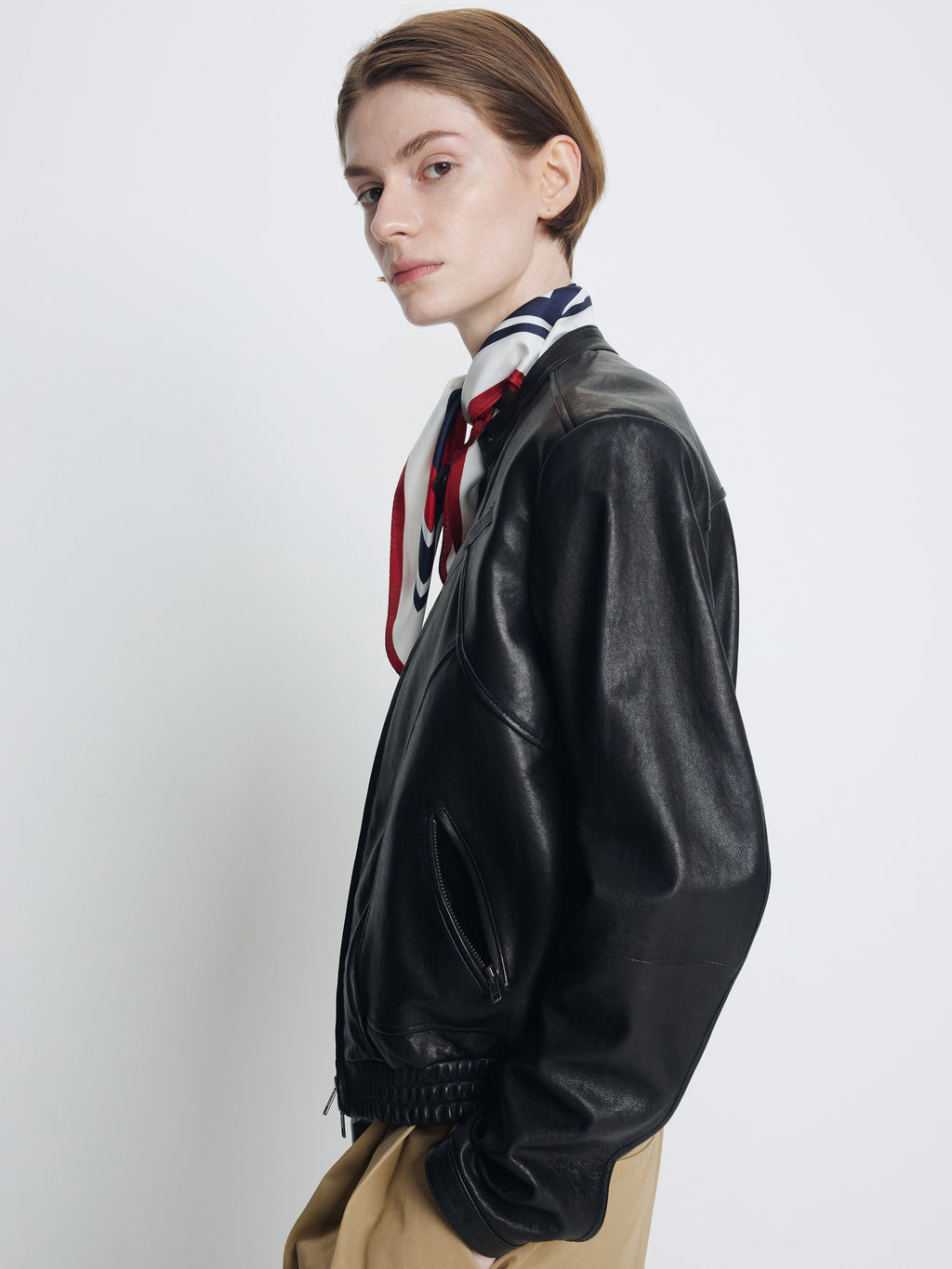 (W) VEGETABLE TANNED LEATHER SLIM FIT RACER JACKET_ BLACK