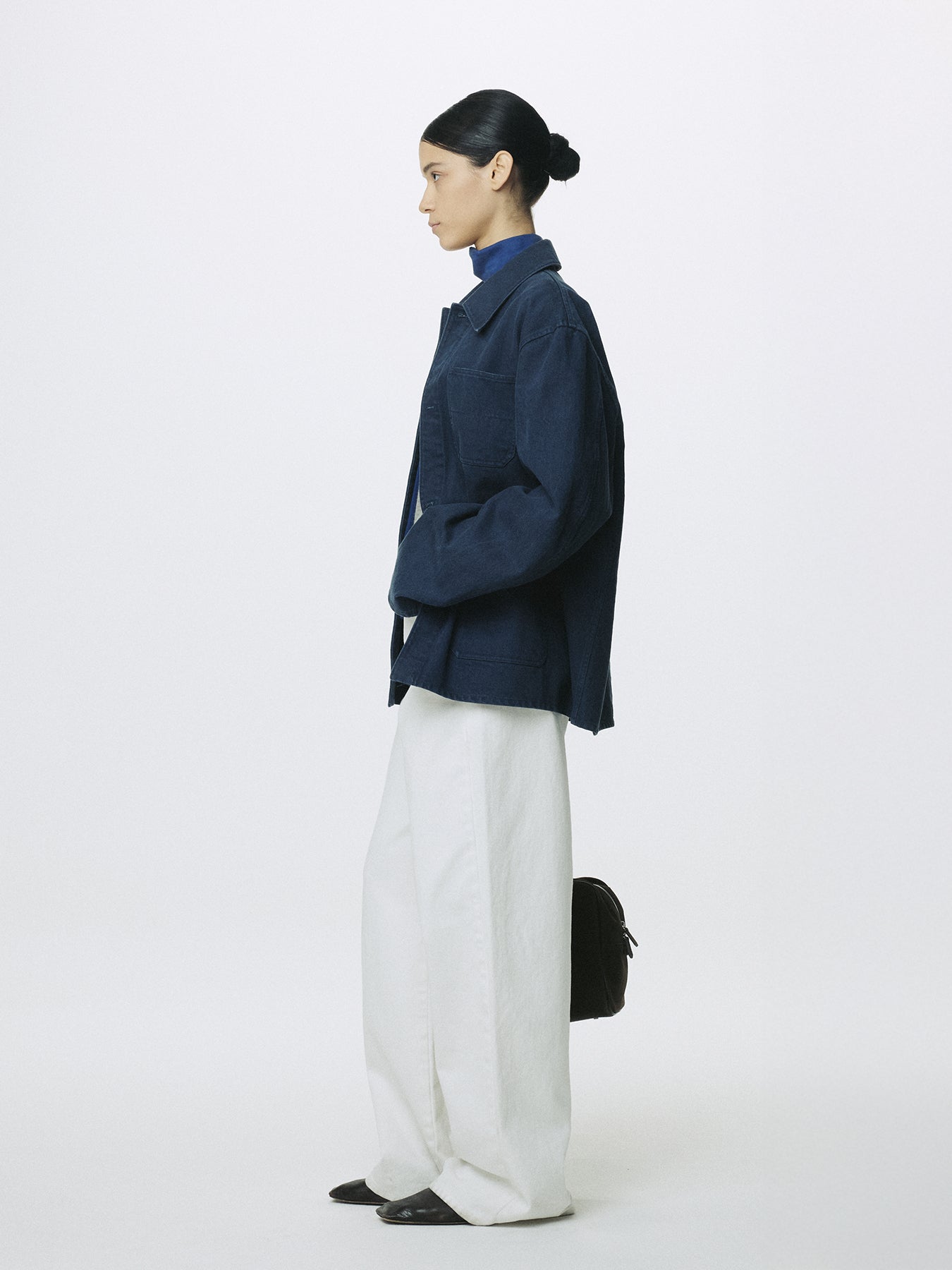 (W) WIDE-LEG BAGGY DENIM JEANS_ OFF WHITE