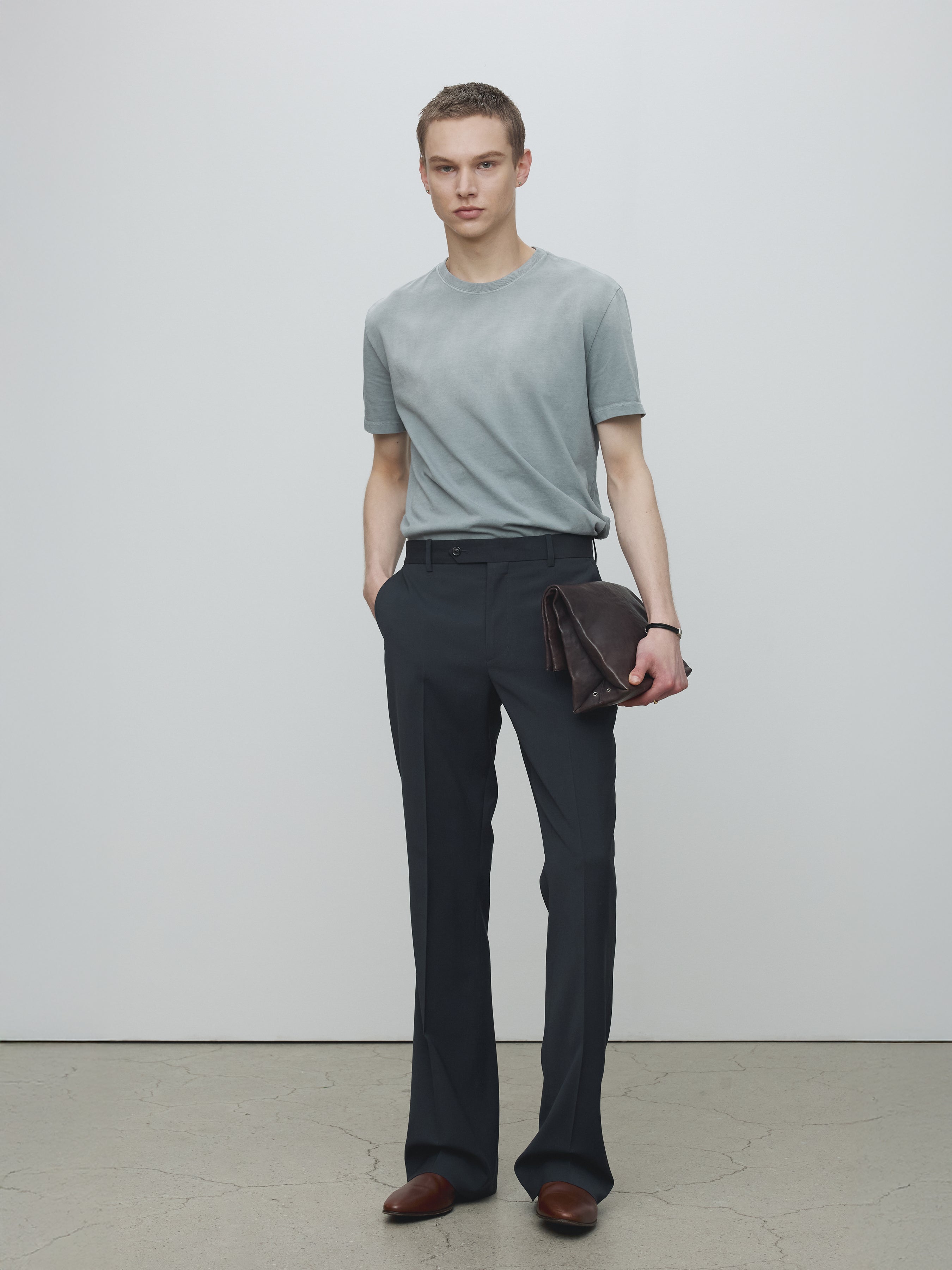 SIGNATURE GARMENT DYED T-SHIRT_ GLACIER GREY