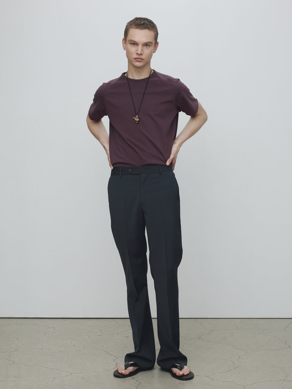 RAW EDGE WASHED T-SHIRT_ BURGUNDY