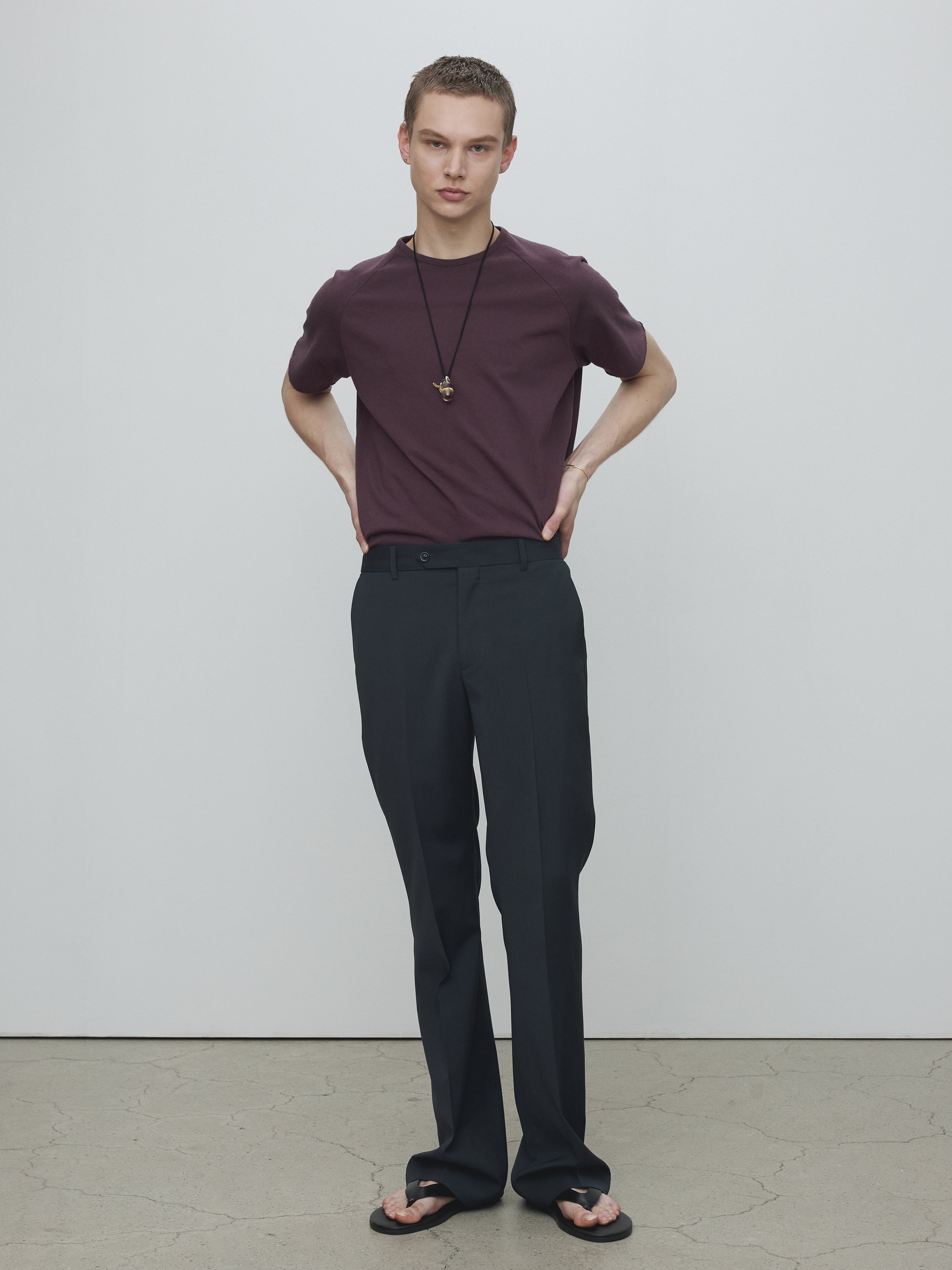 RAW EDGE WASHED T-SHIRT_ BURGUNDY