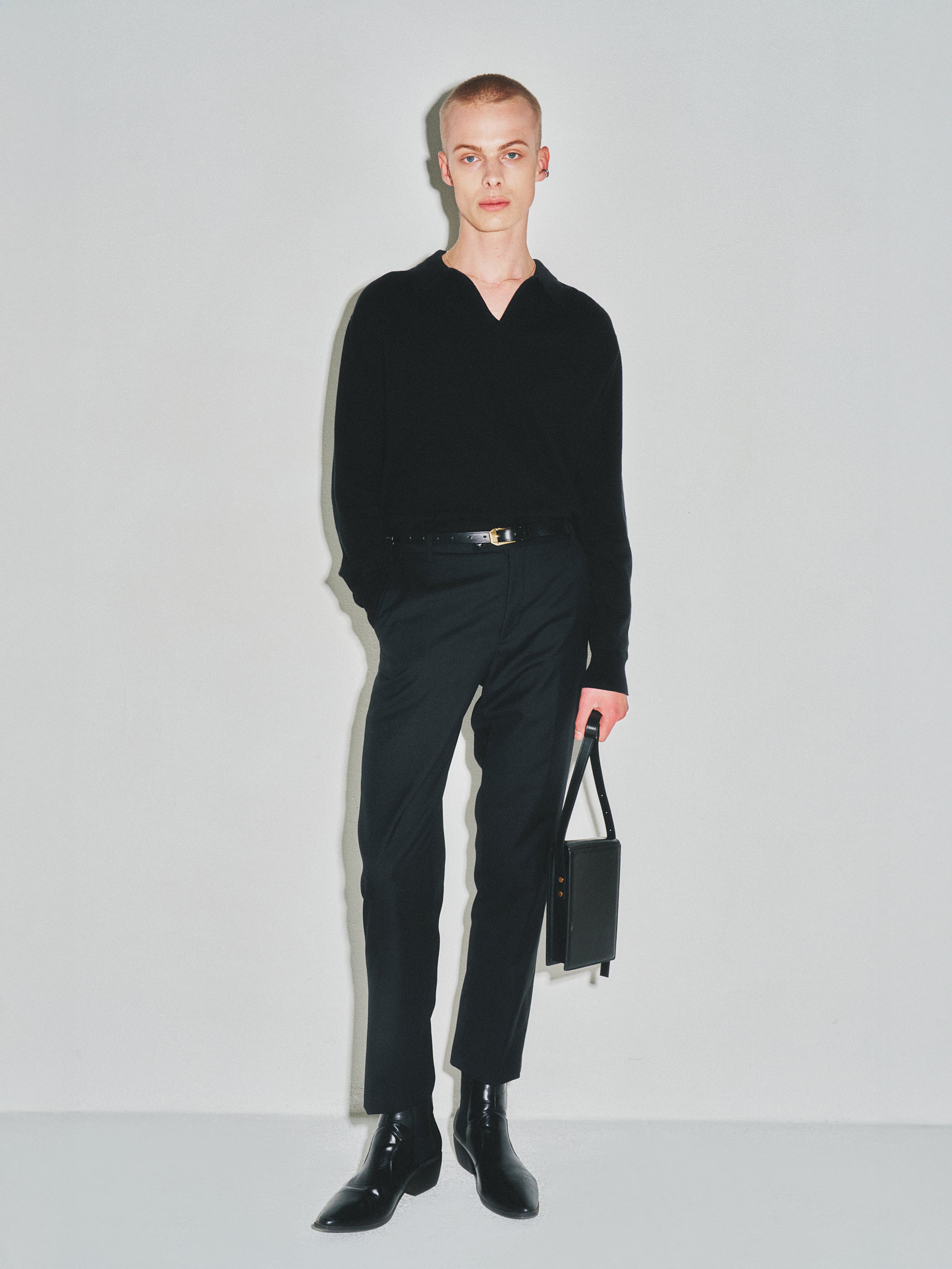 High Count Whole Garment Saddle Neck Knit_ Black