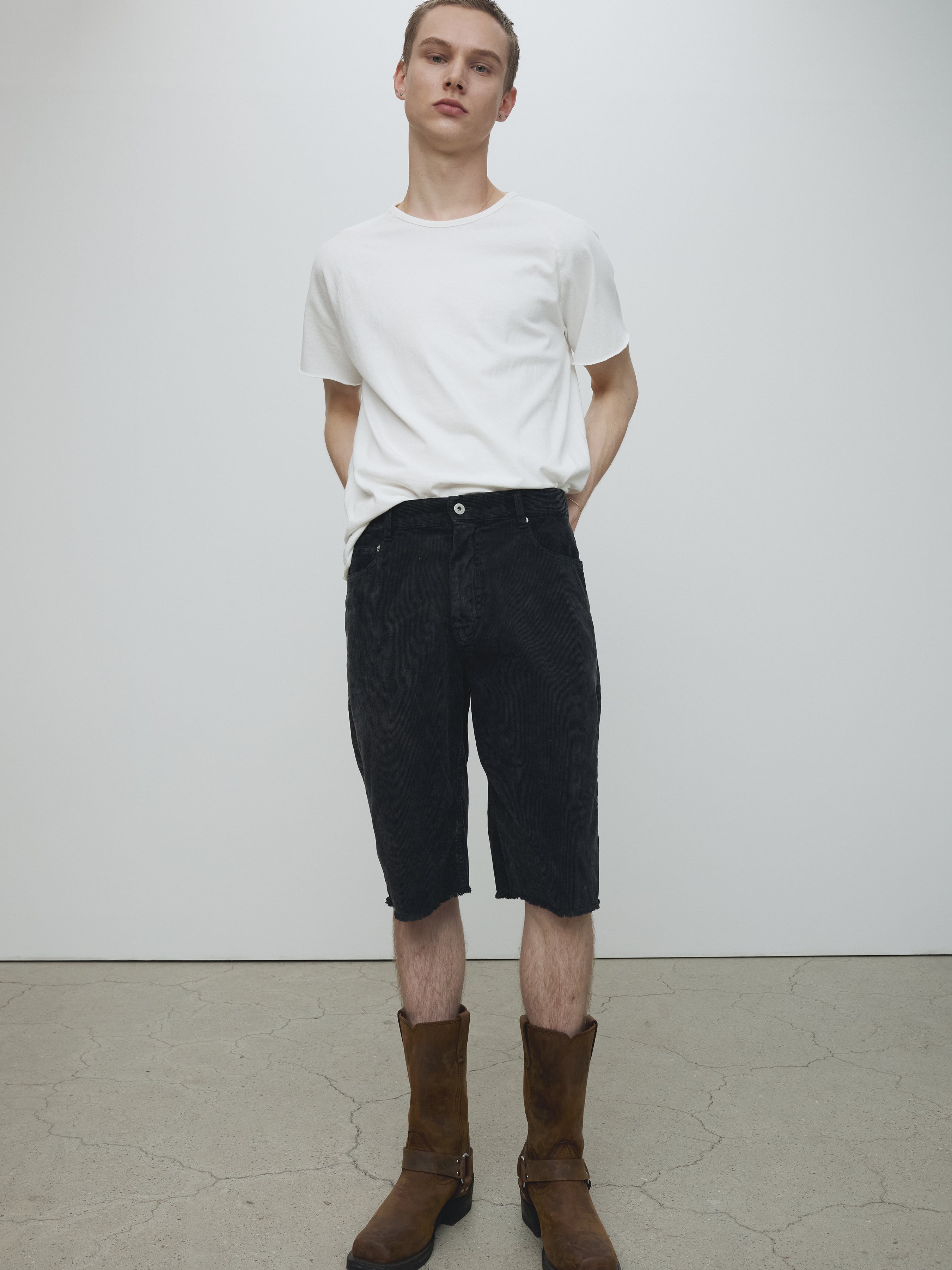 RAW EDGE WASHED T-SHIRT_ OFF WHITE