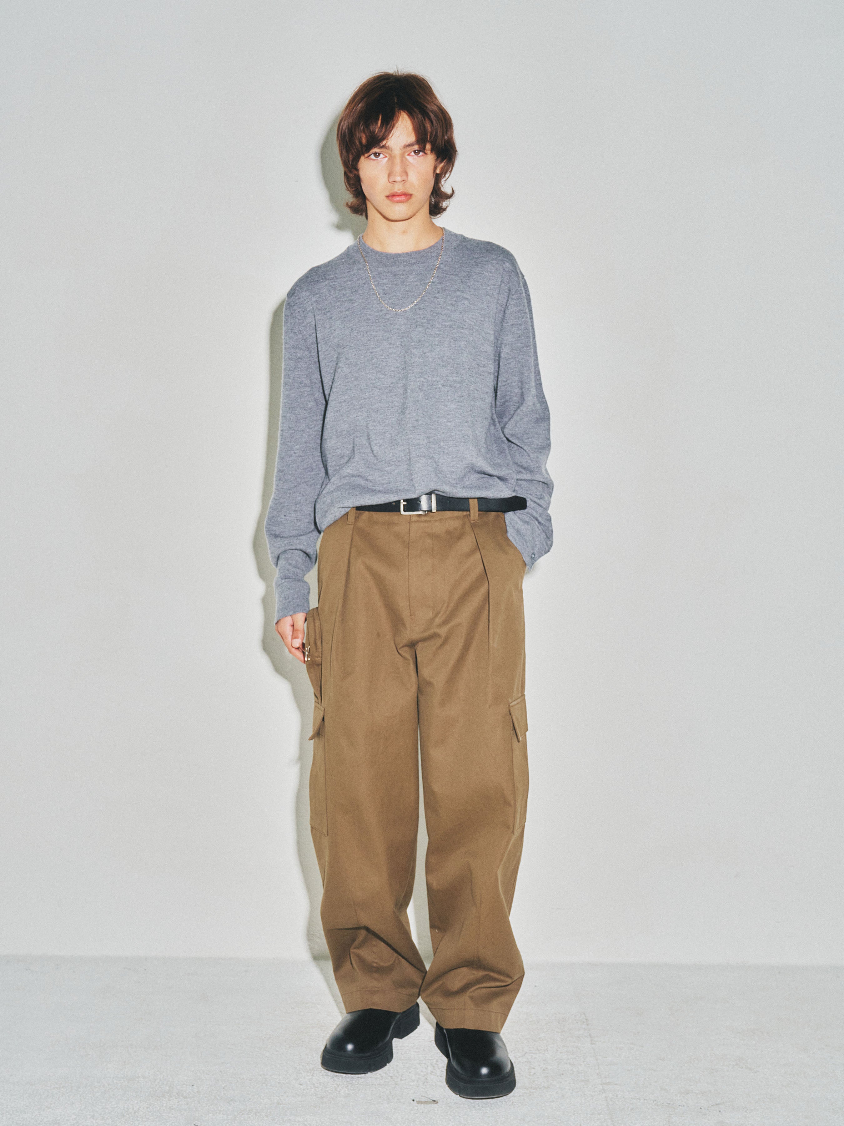 Super Fine Wool Cuffs Button Knit_ Grey