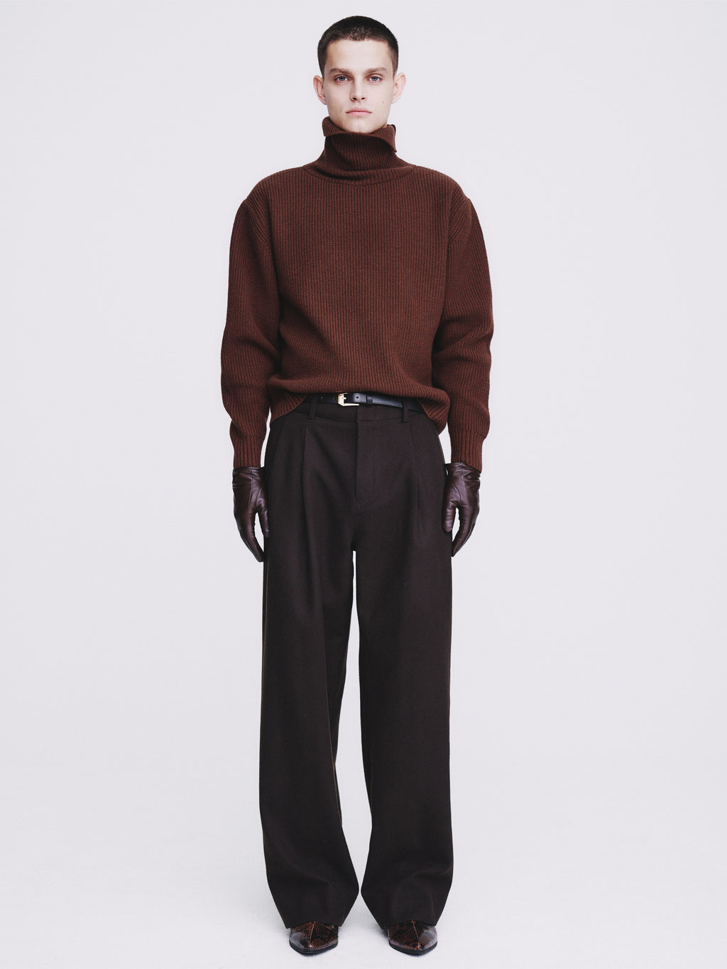 Hard Twist Wool Slit Turtleneck Knit_ Brown