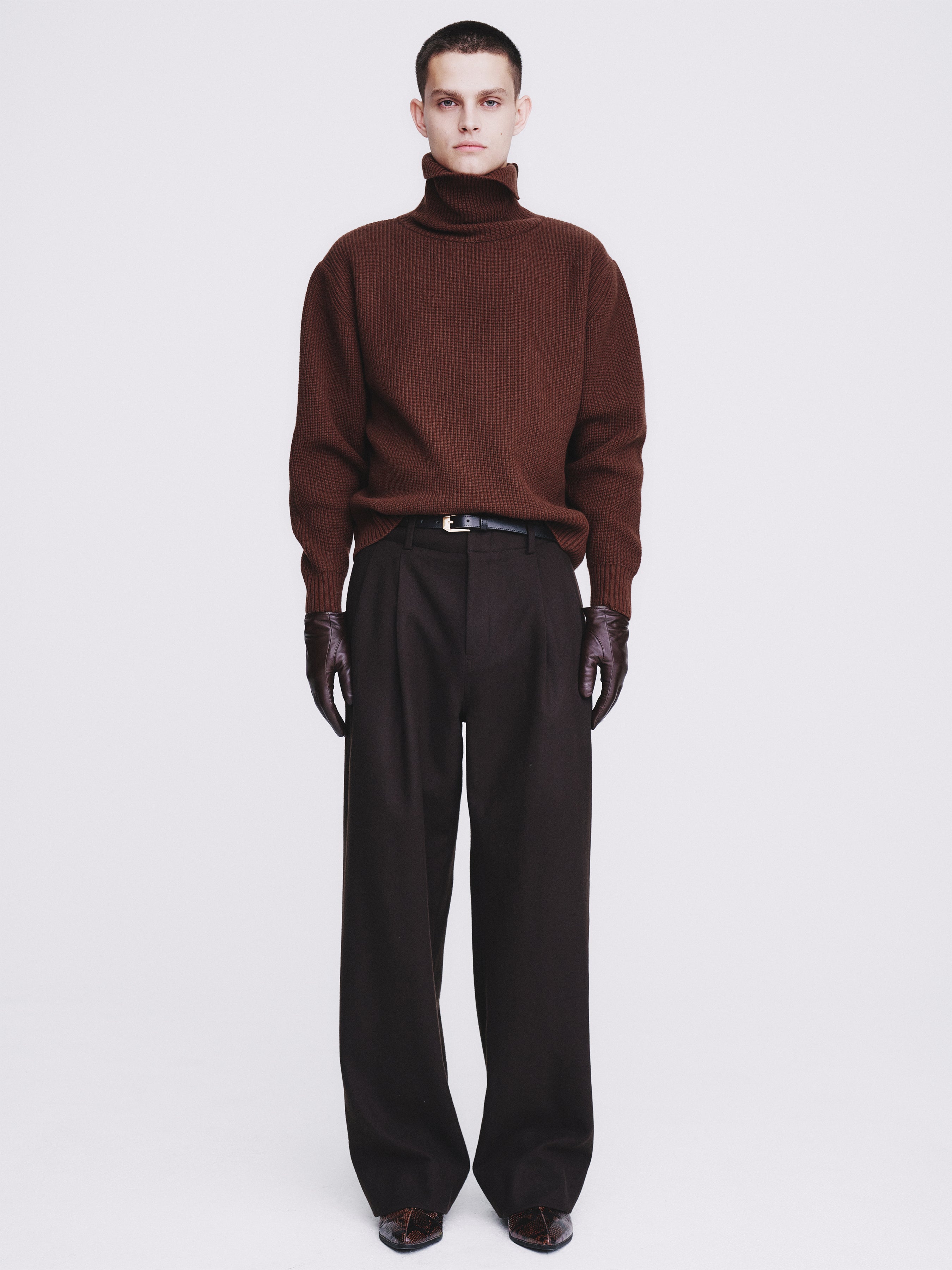 Hard Twist Wool Slit Turtleneck Knit_ Brown